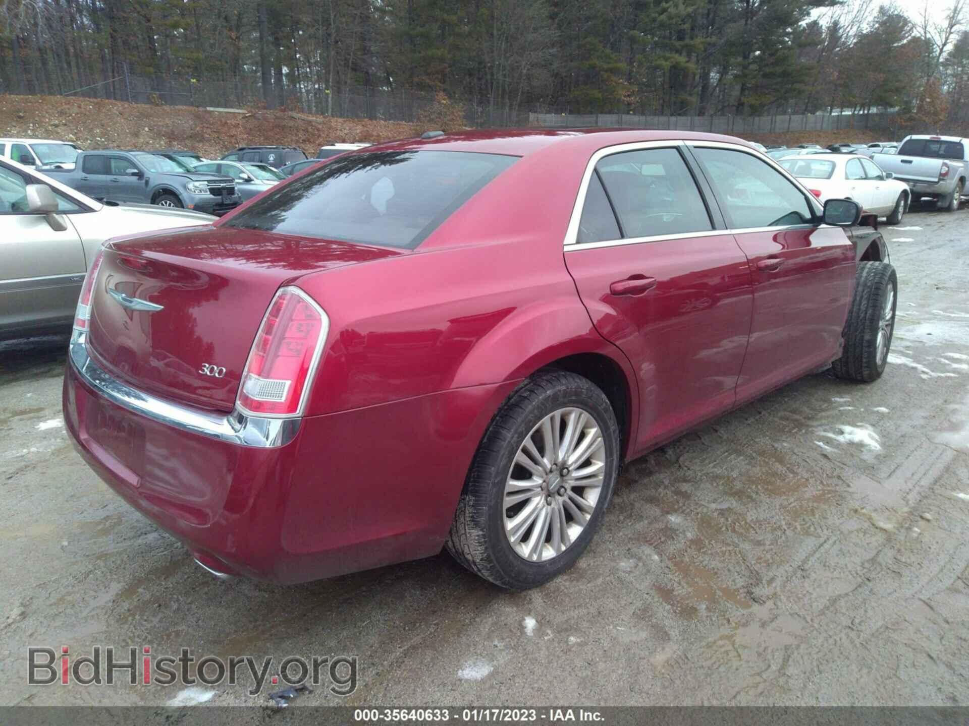 2014 CHRYSLER 300 - VIN: 2C3CCARG2EH148538 - Фото 4