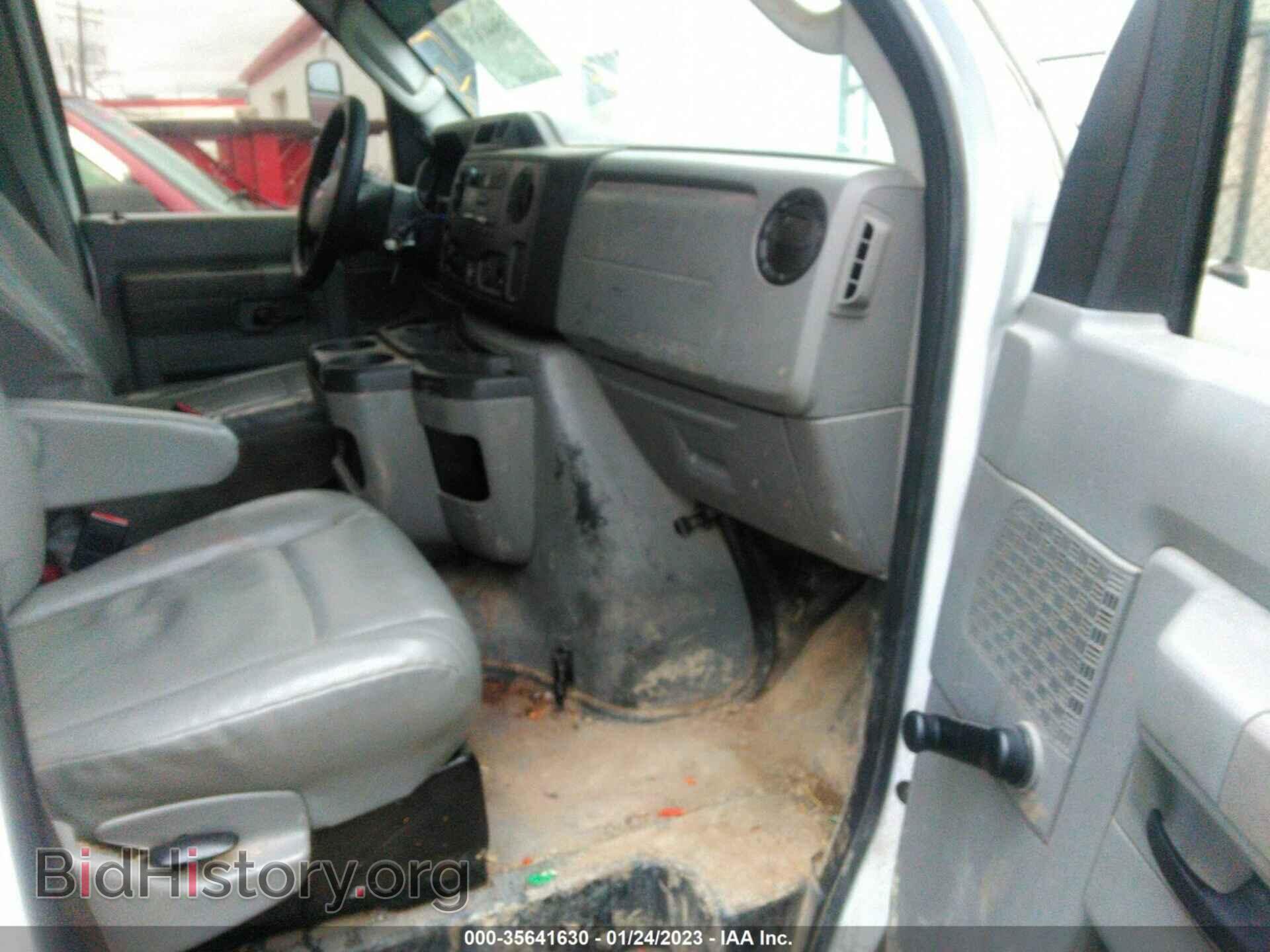2011 FORD ECONOLINE CARGO VAN - VIN: 1FDSS3EL3BDB36752 - Фото 5