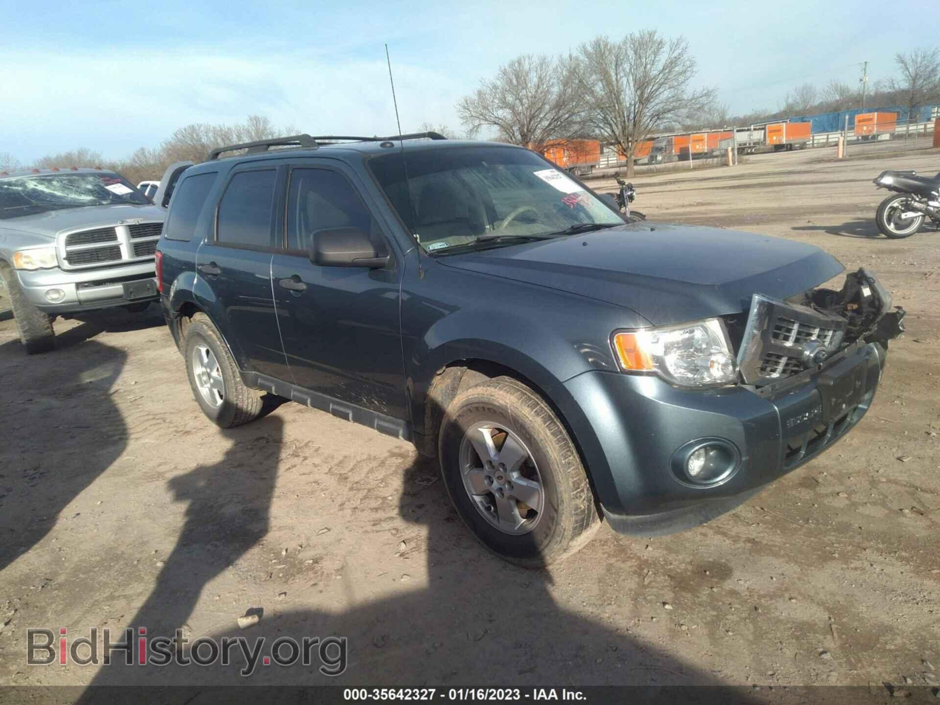 Фотография 1FMCU0DG0CKC18193 - FORD ESCAPE 2012