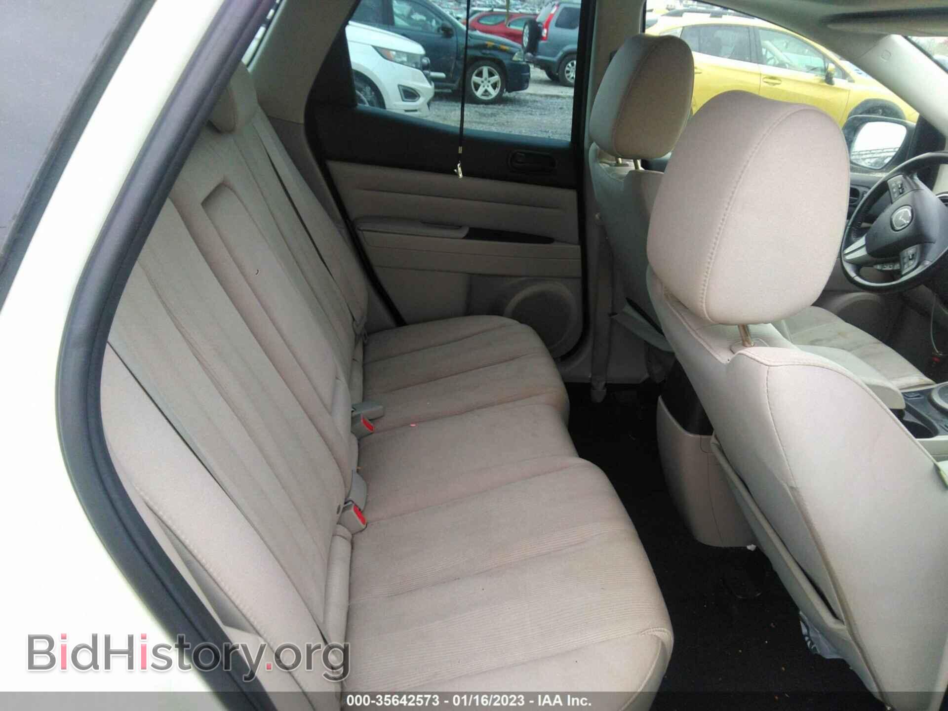 2011 MAZDA CX-7 - VIN: JM3ER2B53B0367856 - Фото 8