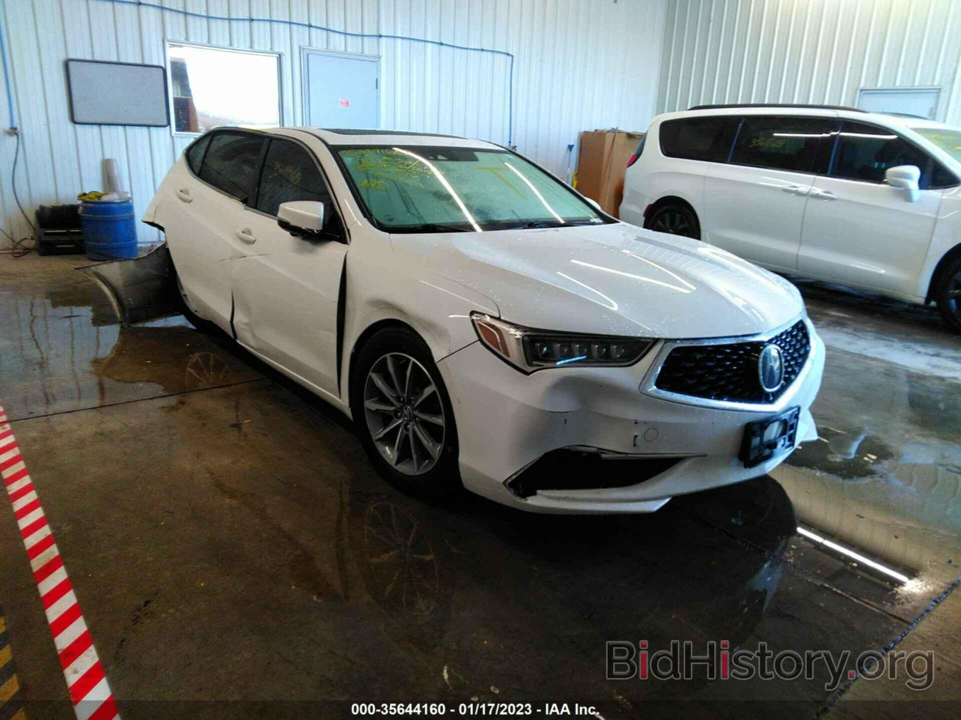 Фотография 19UUB1F54JA007275 - ACURA TLX 2018