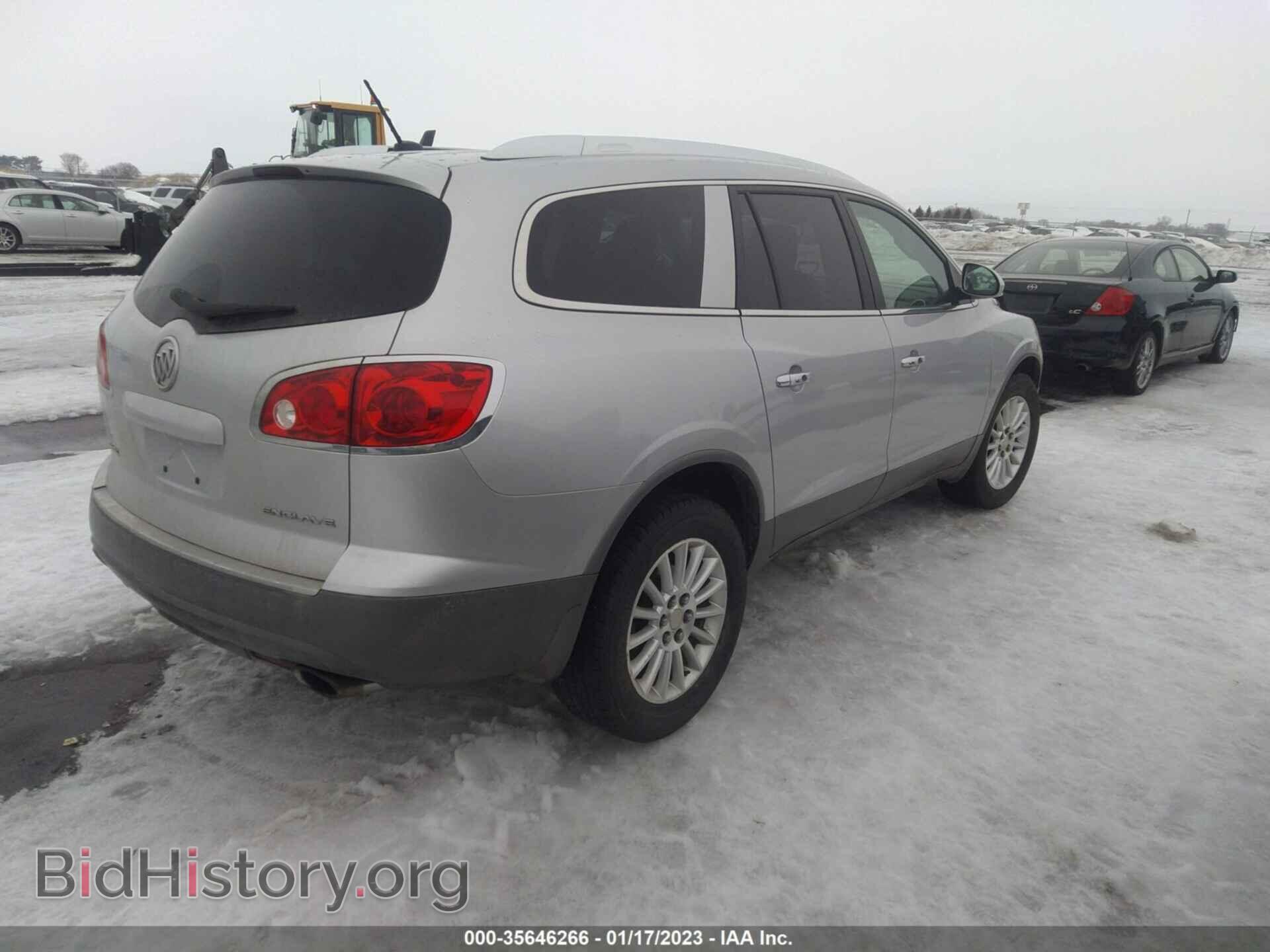 2012 BUICK ENCLAVE - VIN: 5GAKRAED6CJ128338 - Фото 4