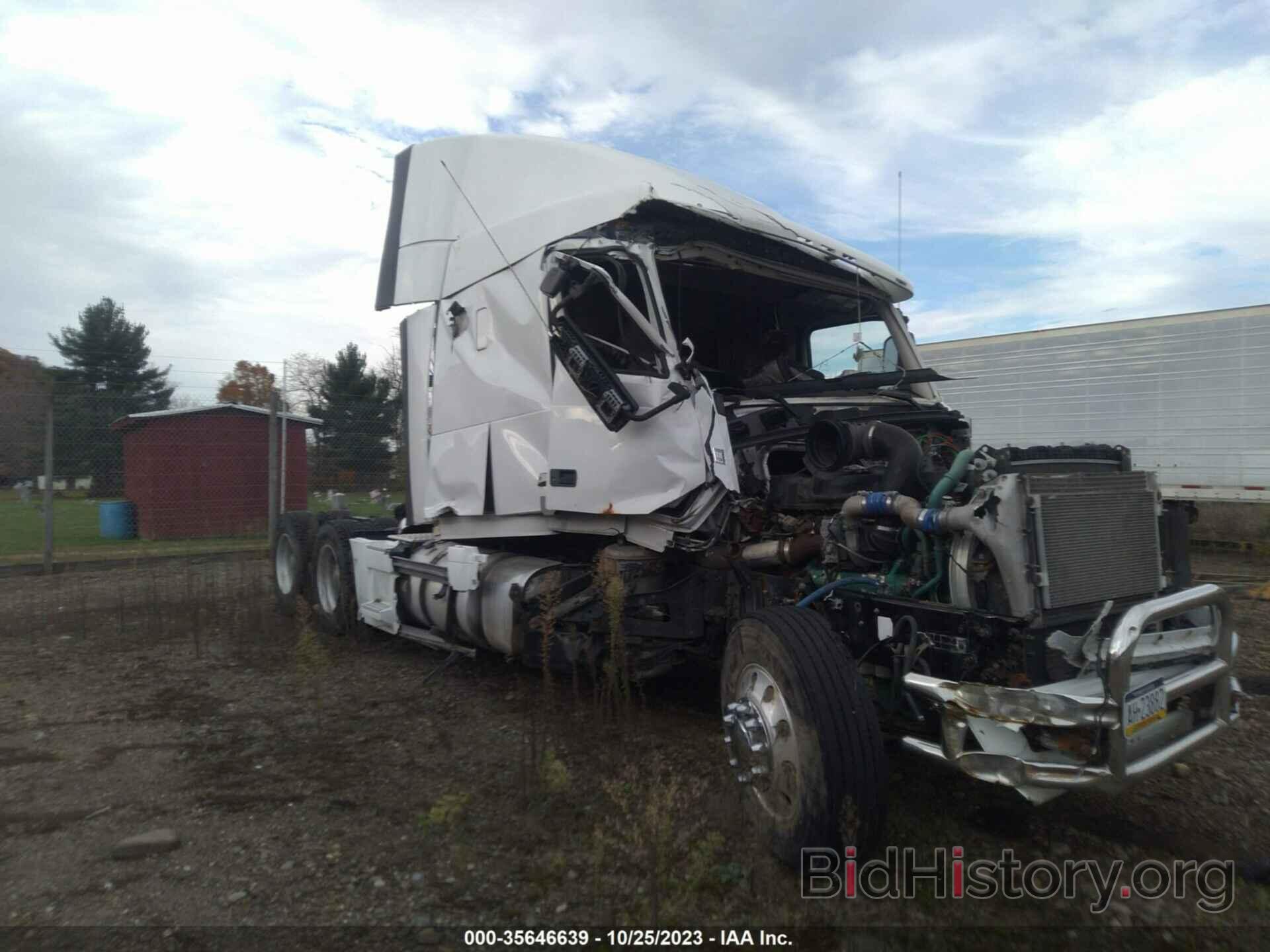 Photo 4V4NC9EH4DN564652 - VOLVO VN 2013