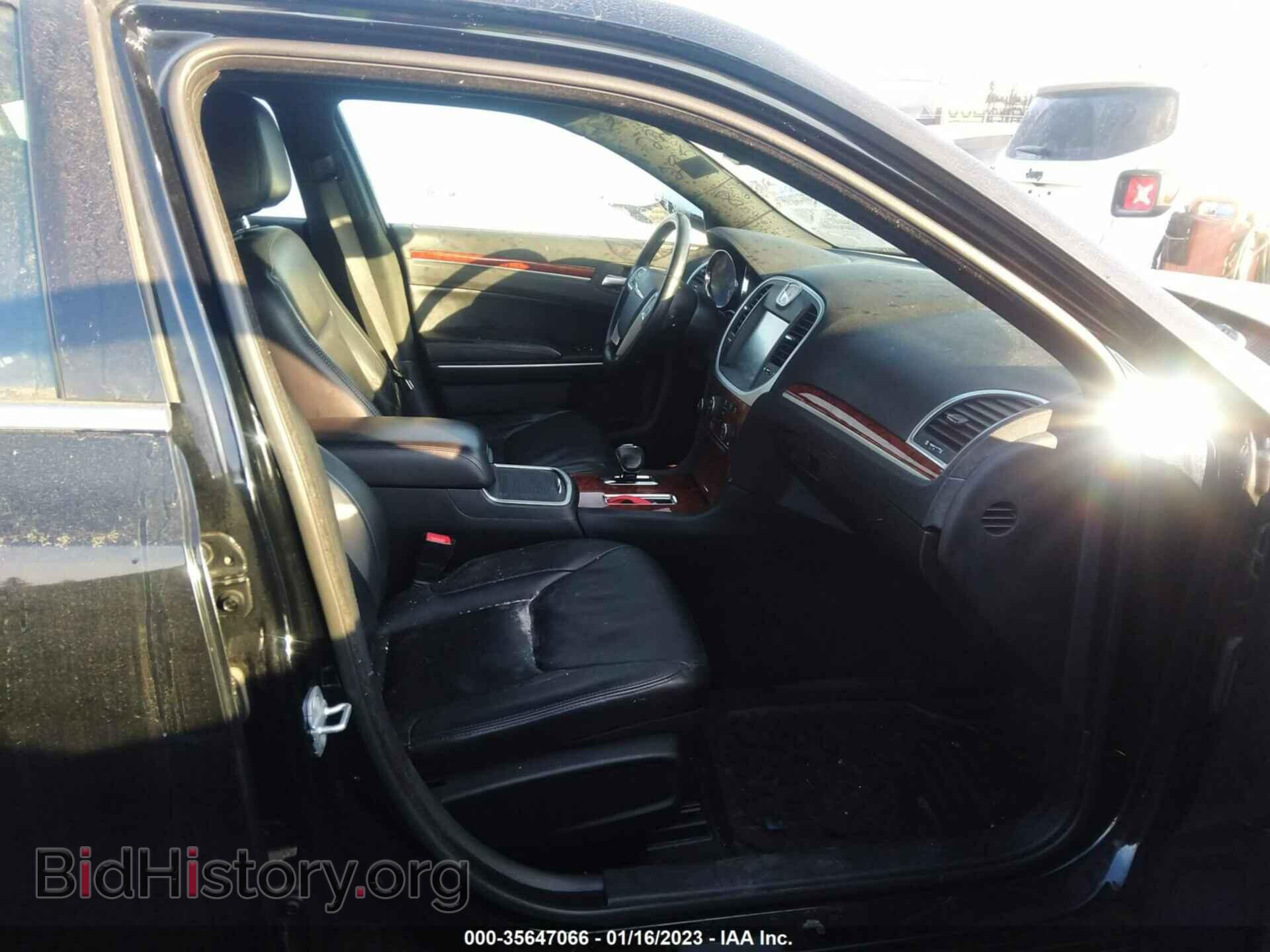 2014 CHRYSLER 300 - VIN: 2C3CCAAG9EH157295 - Фото 5