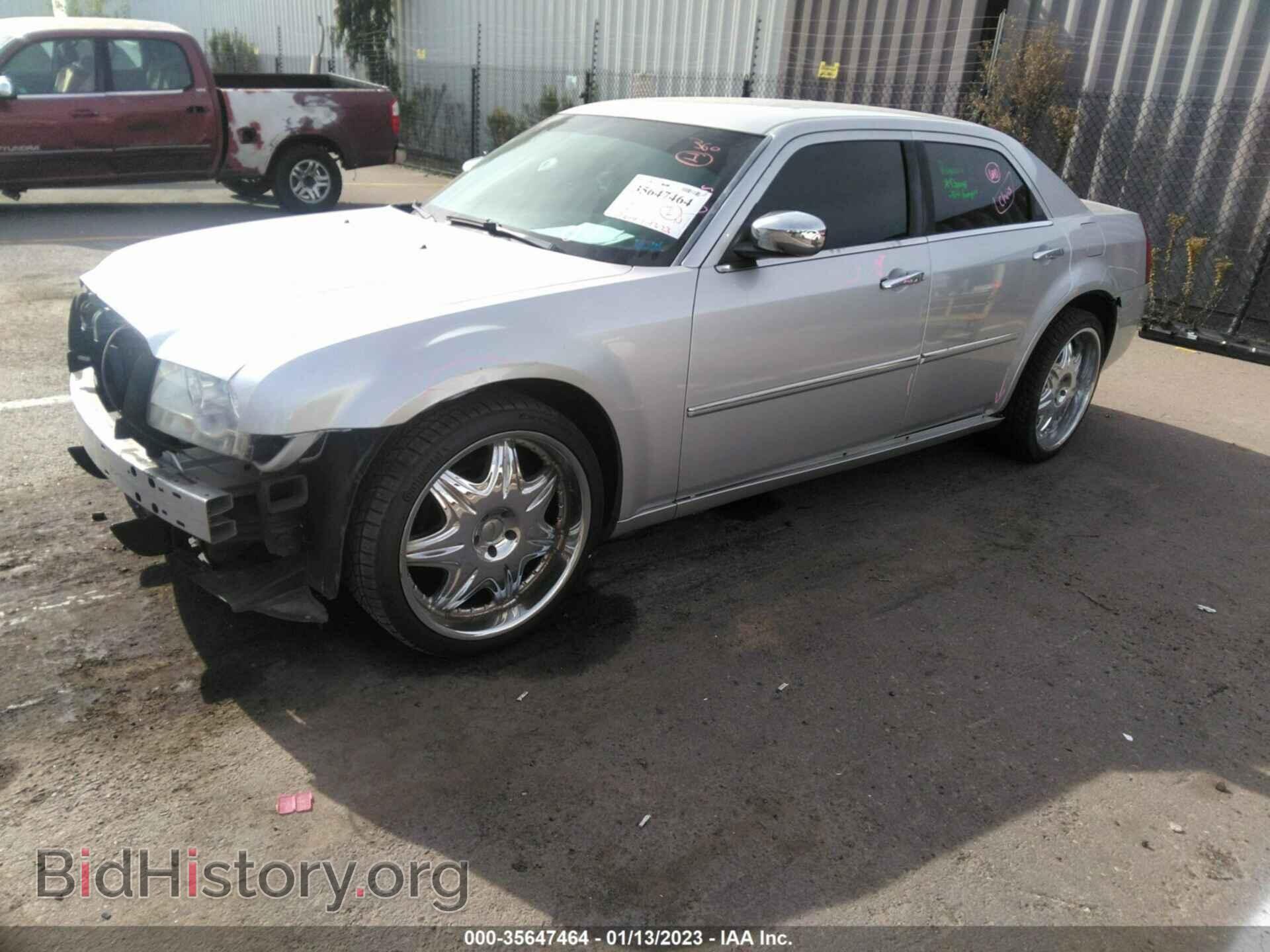 2010 CHRYSLER 300 - VIN: 2C3CA4CD1AH328979 - Фото 2