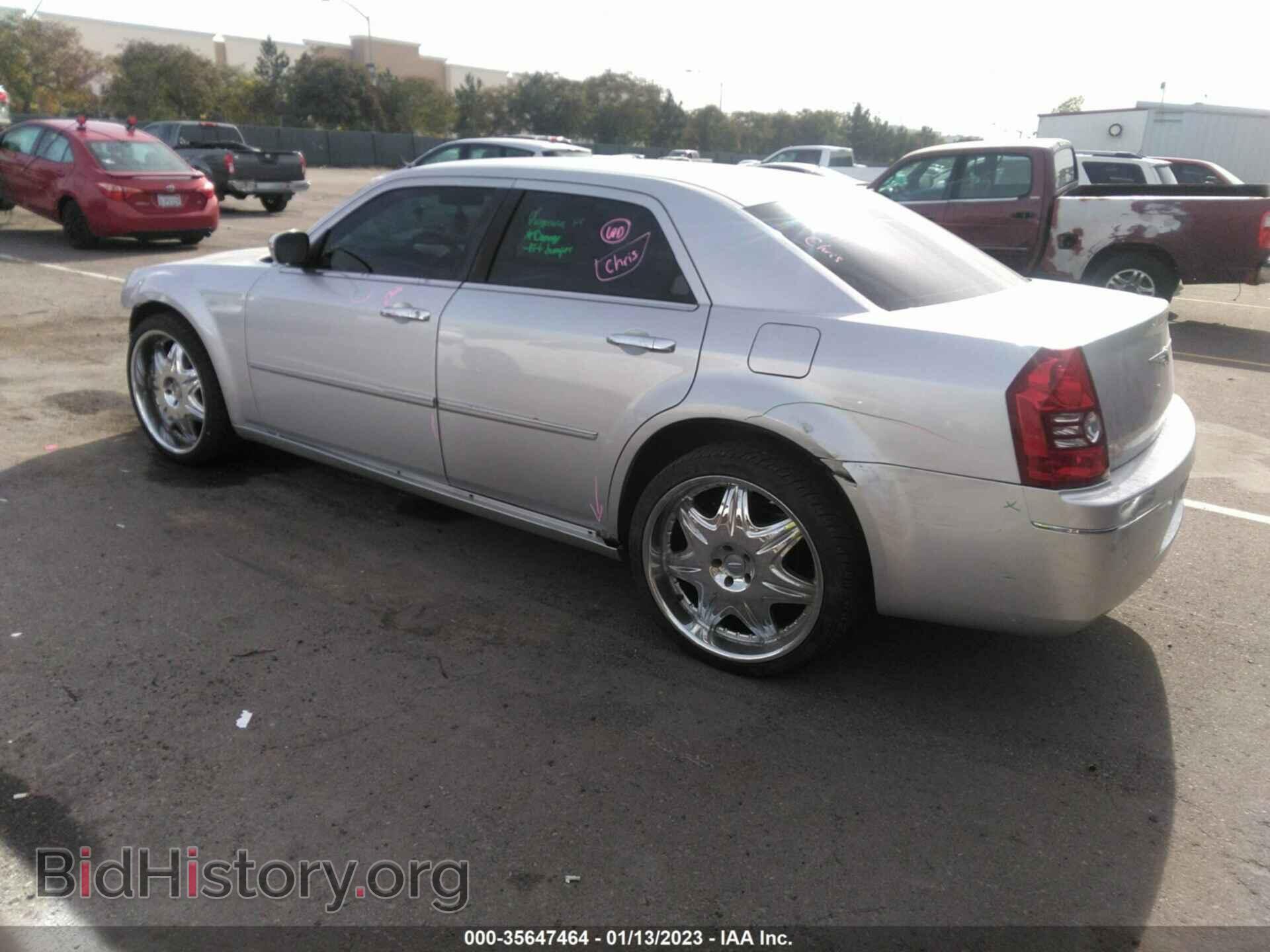 2010 CHRYSLER 300 - VIN: 2C3CA4CD1AH328979 - Фото 3