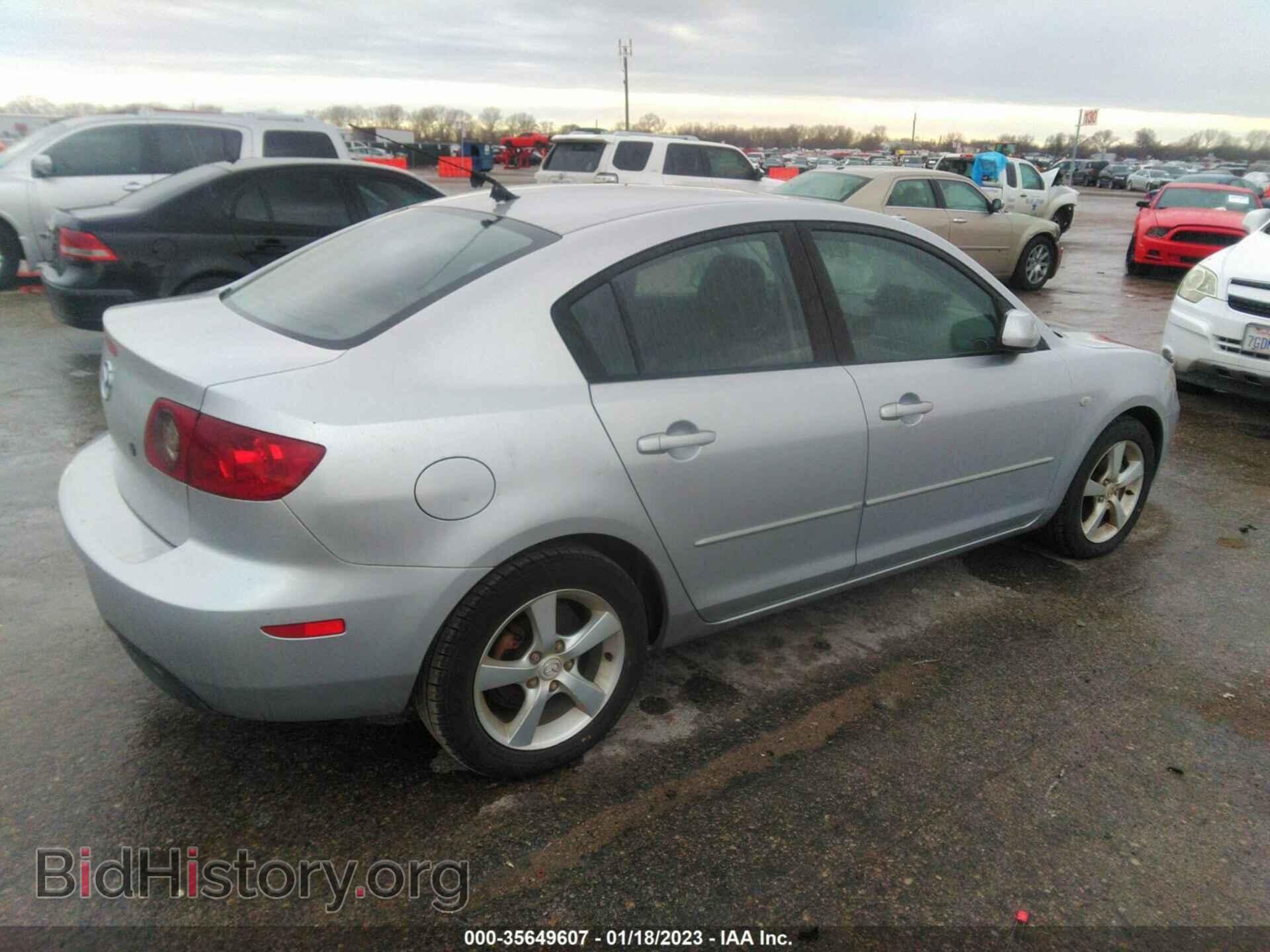 2006 MAZDA MAZDA3 - VIN: JM1BK12G661533685 - Фото 4