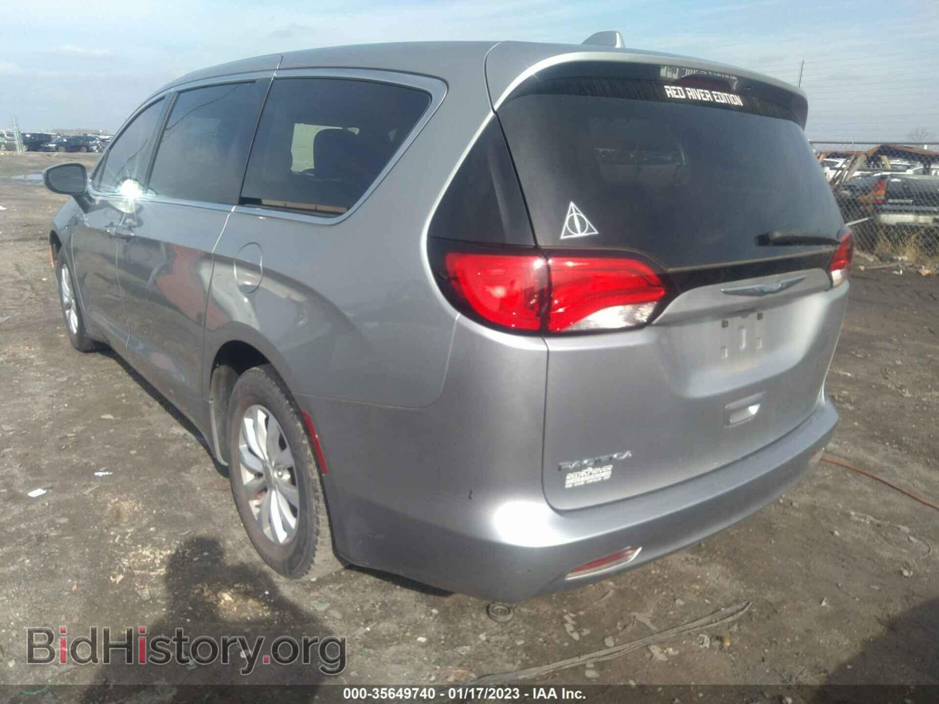 2017 CHRYSLER PACIFICA - VIN: 2C4RC1DG7HR744451 - Photo 3