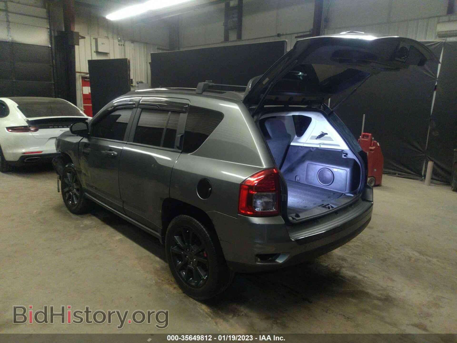 2012 JEEP COMPASS - VIN: 1C4NJDEB5CD676512 - Photo 3