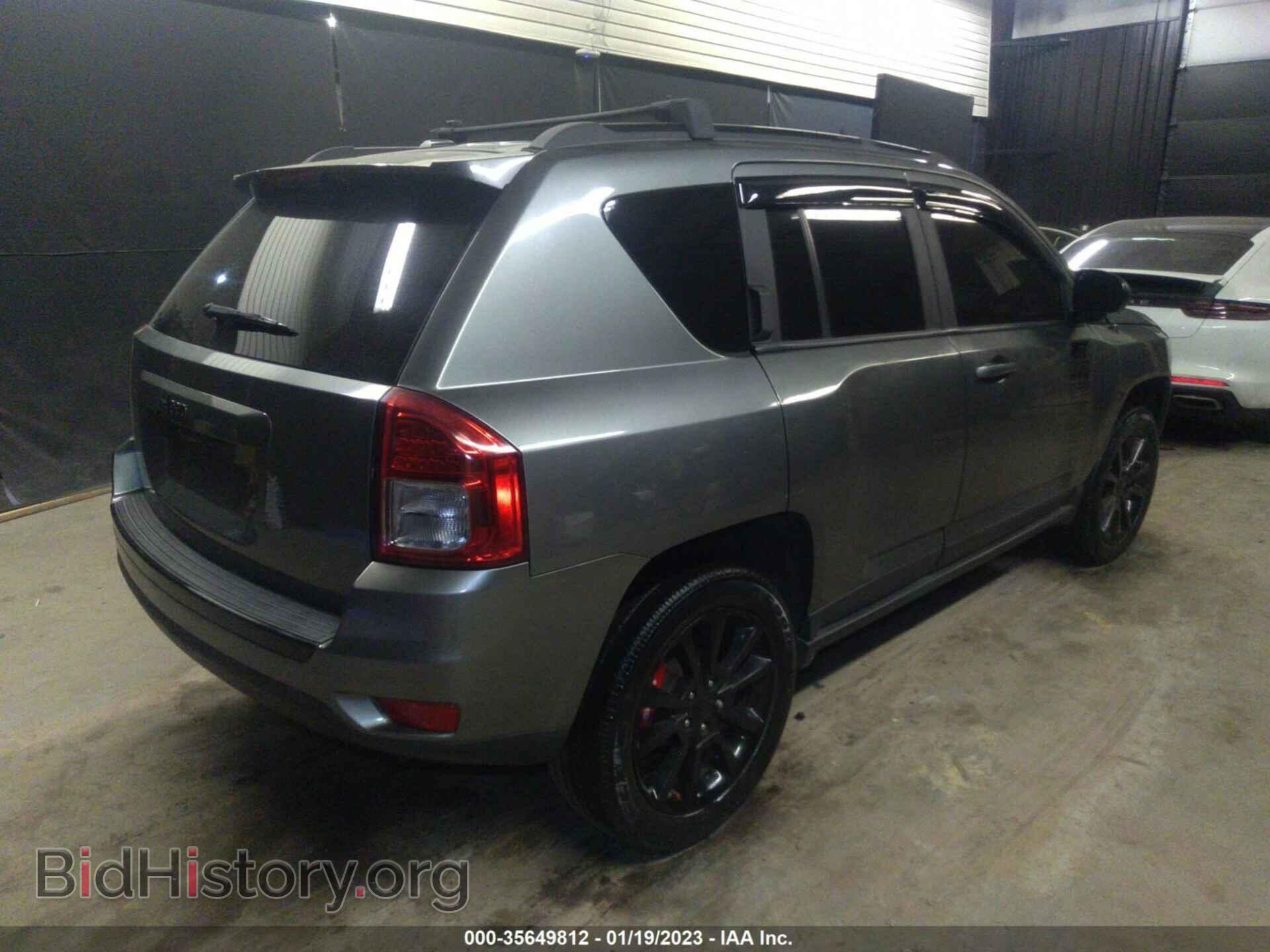 2012 JEEP COMPASS - VIN: 1C4NJDEB5CD676512 - Photo 4