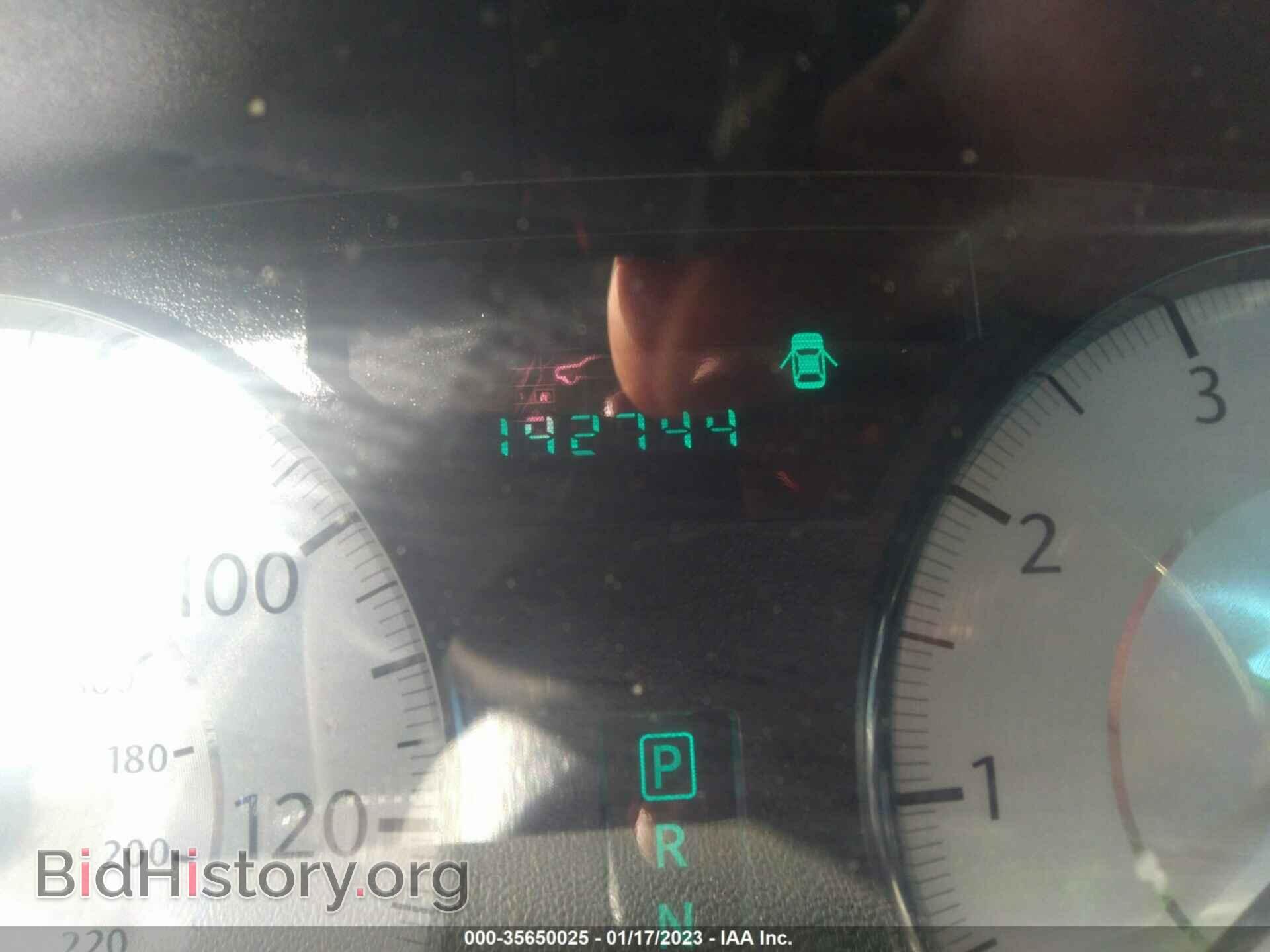 2010 CHRYSLER 300 - VIN: 2C3CA5CV8AH212807 - Фото 7