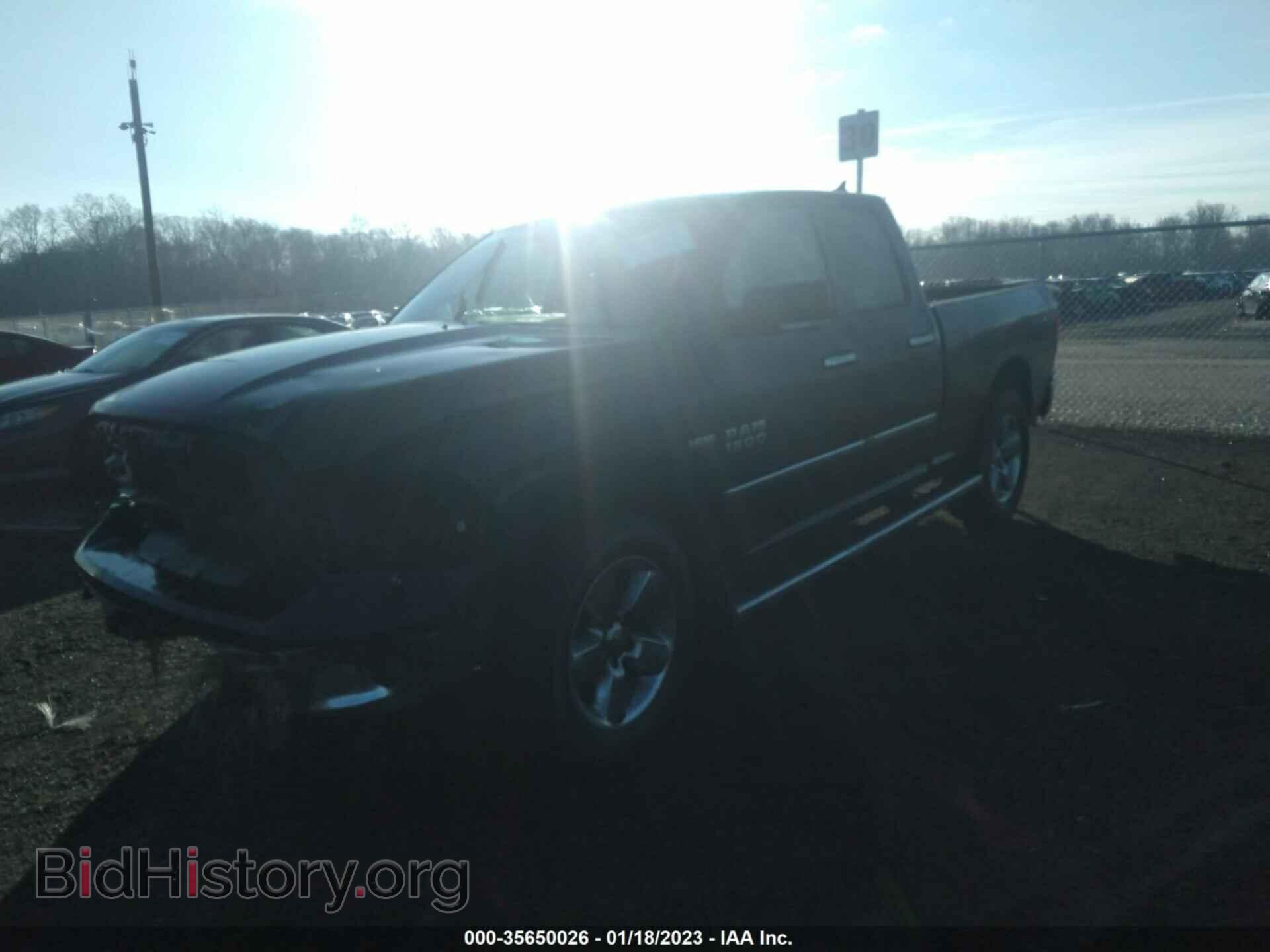 2017 RAM 1500 - VIN: 1C6RR7GT0HS608730 - Фото 2