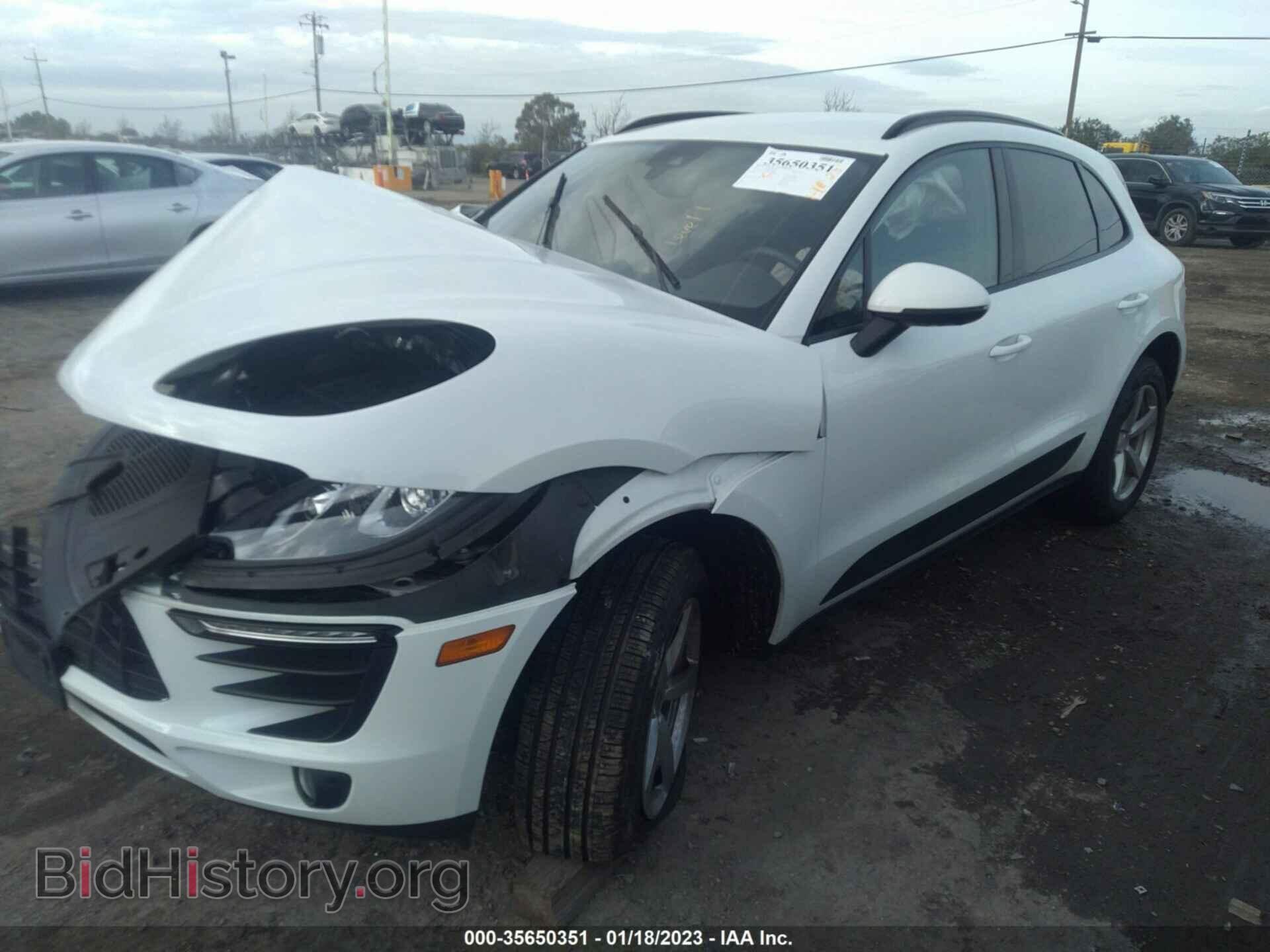2017 PORSCHE MACAN - VIN: WP1AA2A57HLB08809 - Photo 2