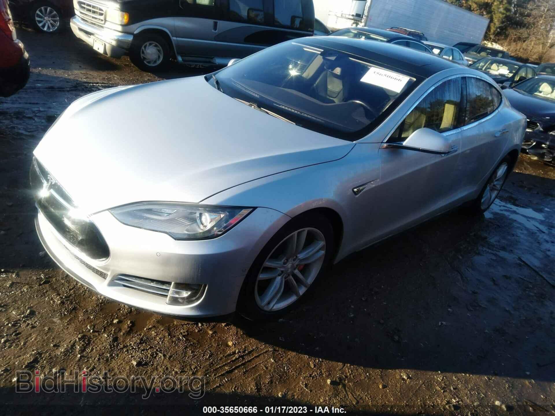 2015 TESLA MODEL S - VIN: 5YJSA1E4XFF114864 - Photo 2
