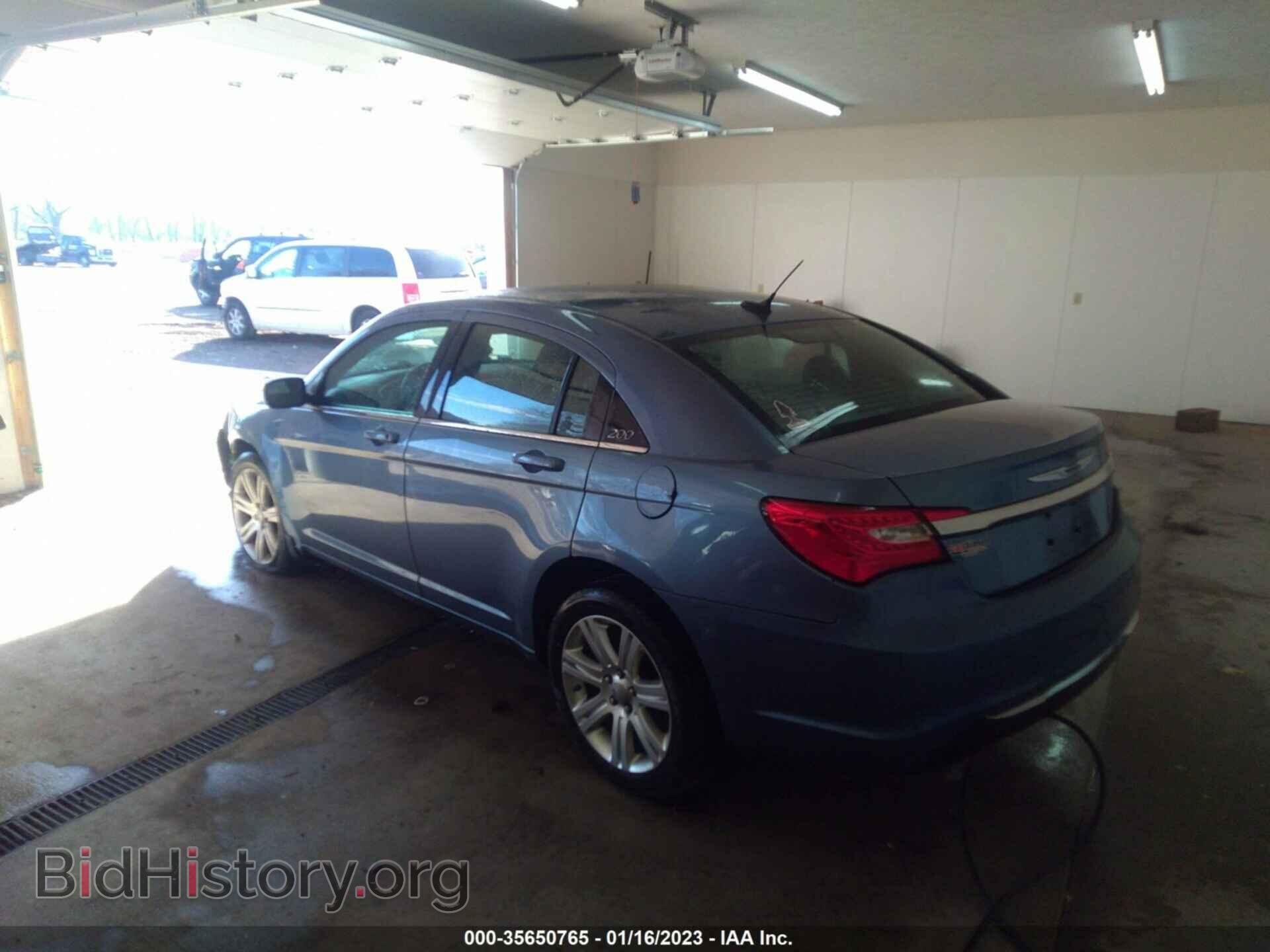 2011 CHRYSLER 200 - VIN: 1C3BC1FB1BN613141 - Фото 3