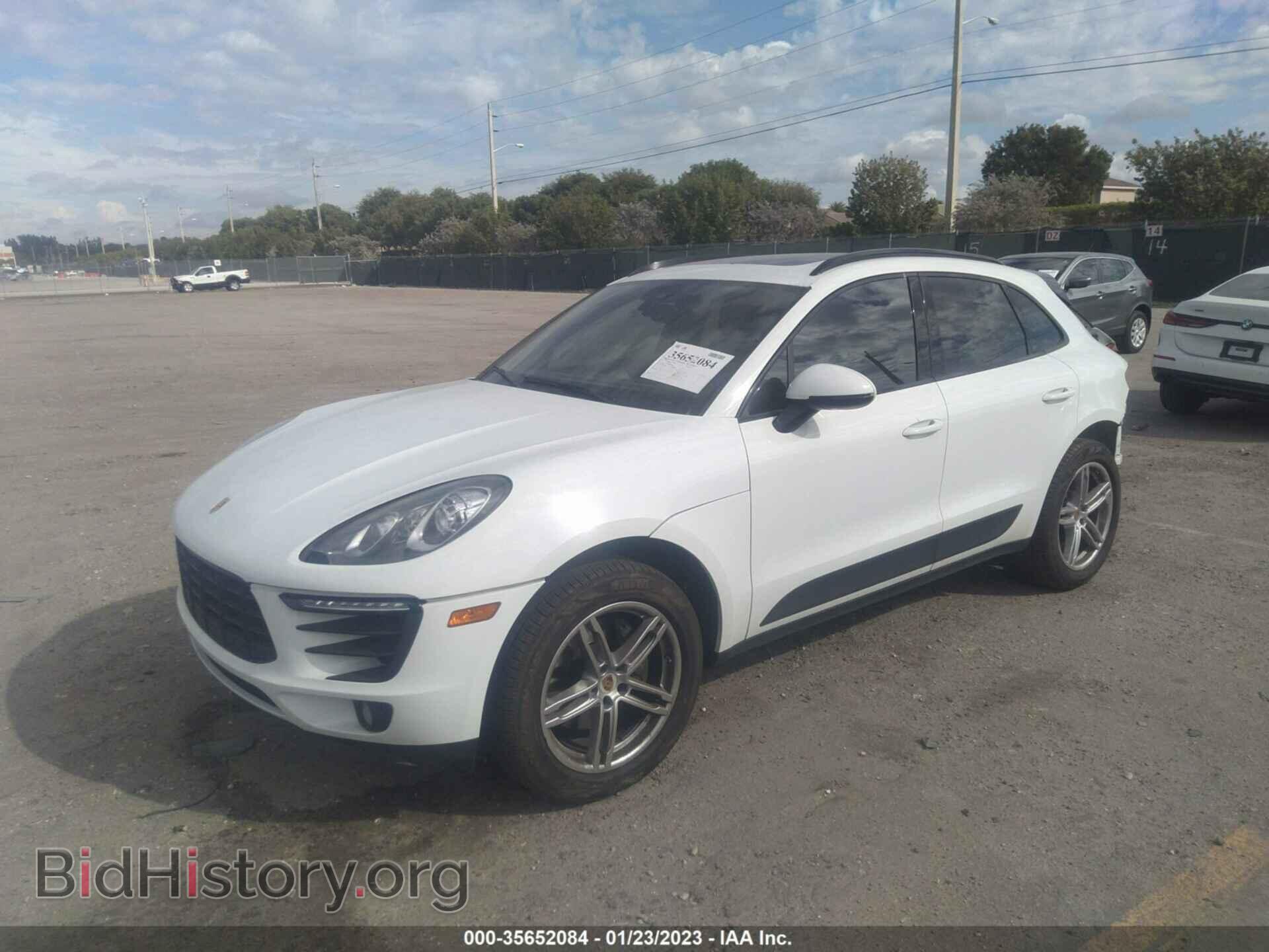 2017 PORSCHE MACAN - VIN: WP1AA2A54HLB02076 - Photo 2