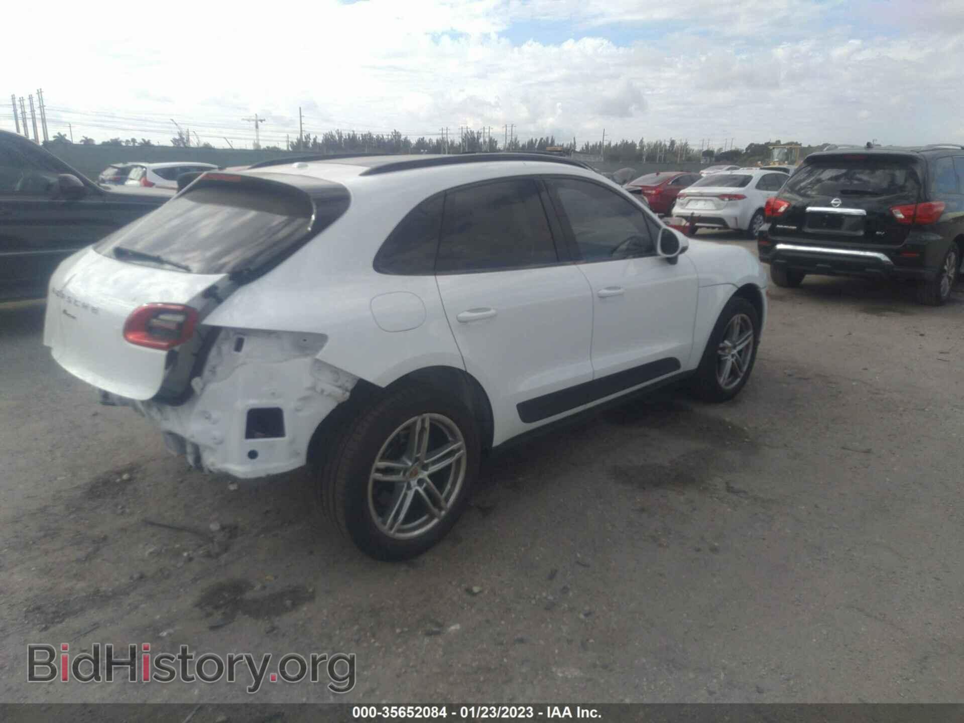 2017 PORSCHE MACAN - VIN: WP1AA2A54HLB02076 - Photo 4