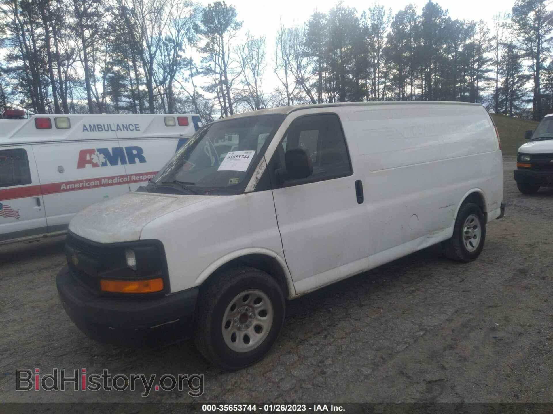 2013 CHEVROLET EXPRESS CARGO VAN - VIN: 1GCSGAFX8D1145477 - Photo 2