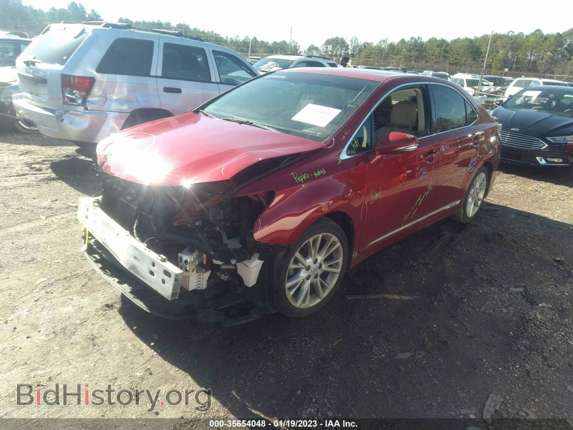 2010 LEXUS HS 250H - VIN: JTHBB1BAXA2017147 - Photo 2