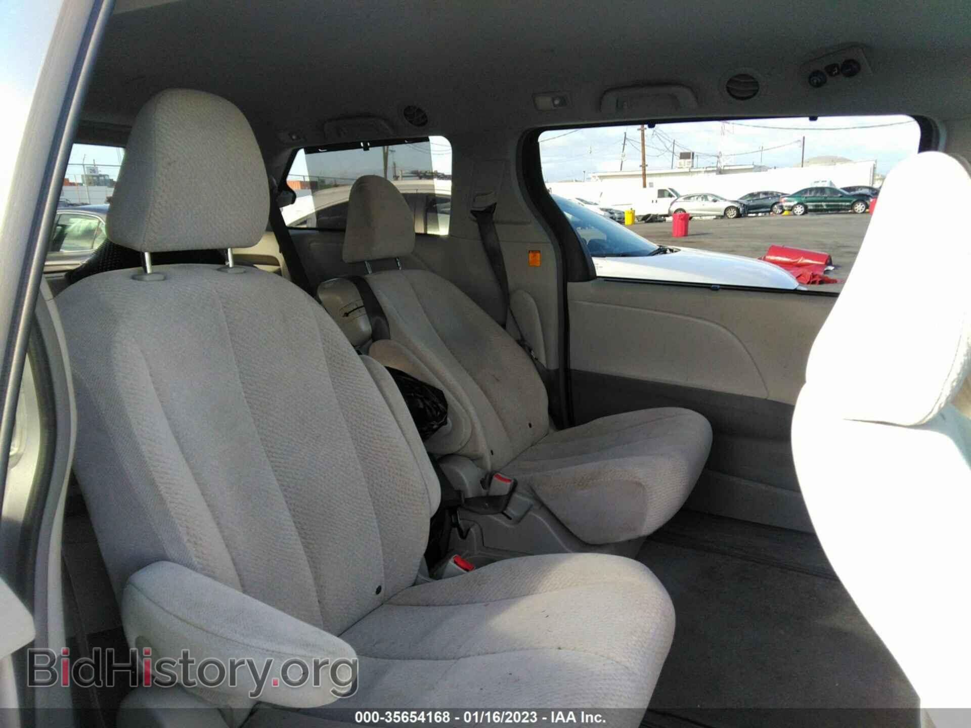 2011 TOYOTA SIENNA - VIN: 5TDKK3DC5BS173344 - Фото 8