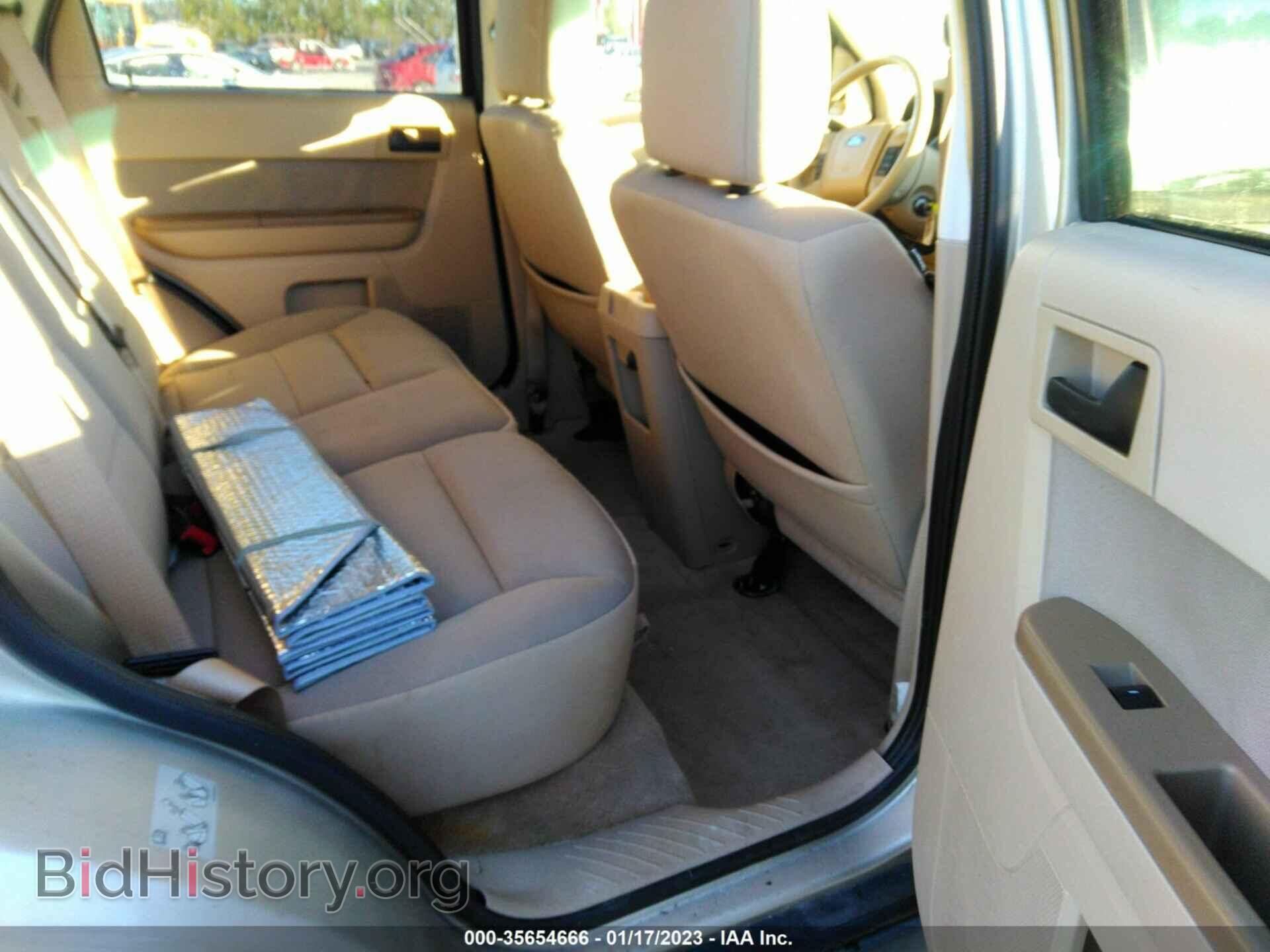 2010 FORD ESCAPE - VIN: 1FMCU0D74AKC47421 - Фото 8