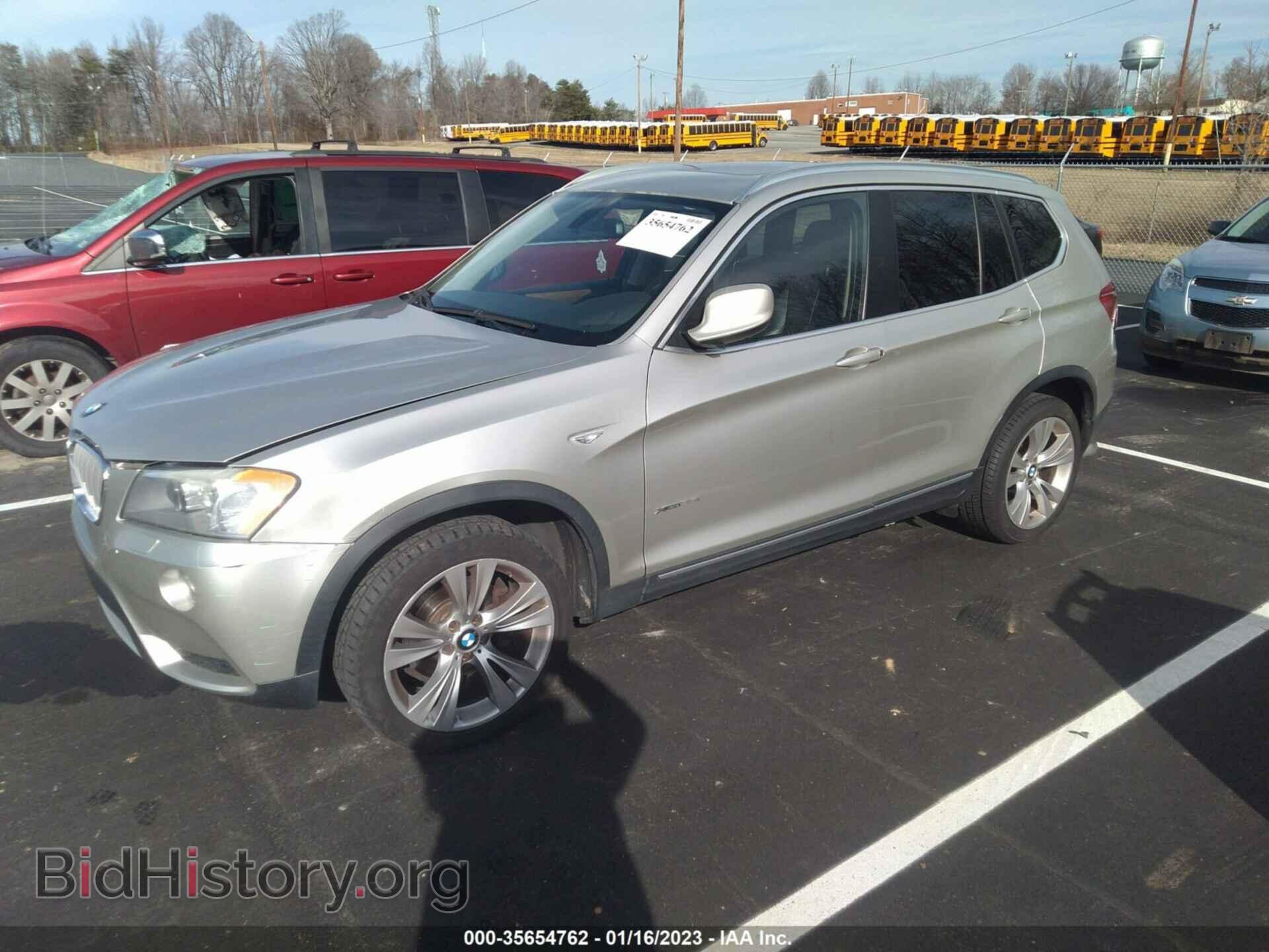 2011 BMW X3 - VIN: 5UXWX7C56BL732736 - Фото 2