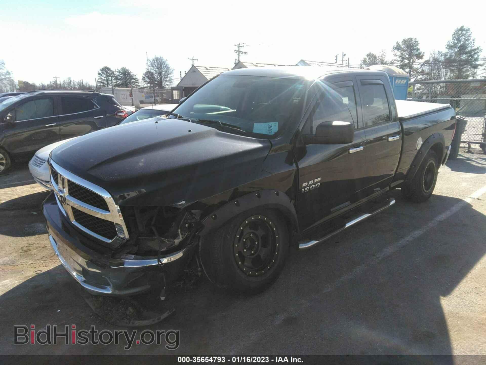 2018 RAM 1500 - VIN: 1C6RR7GG2JS128004 - Photo 2