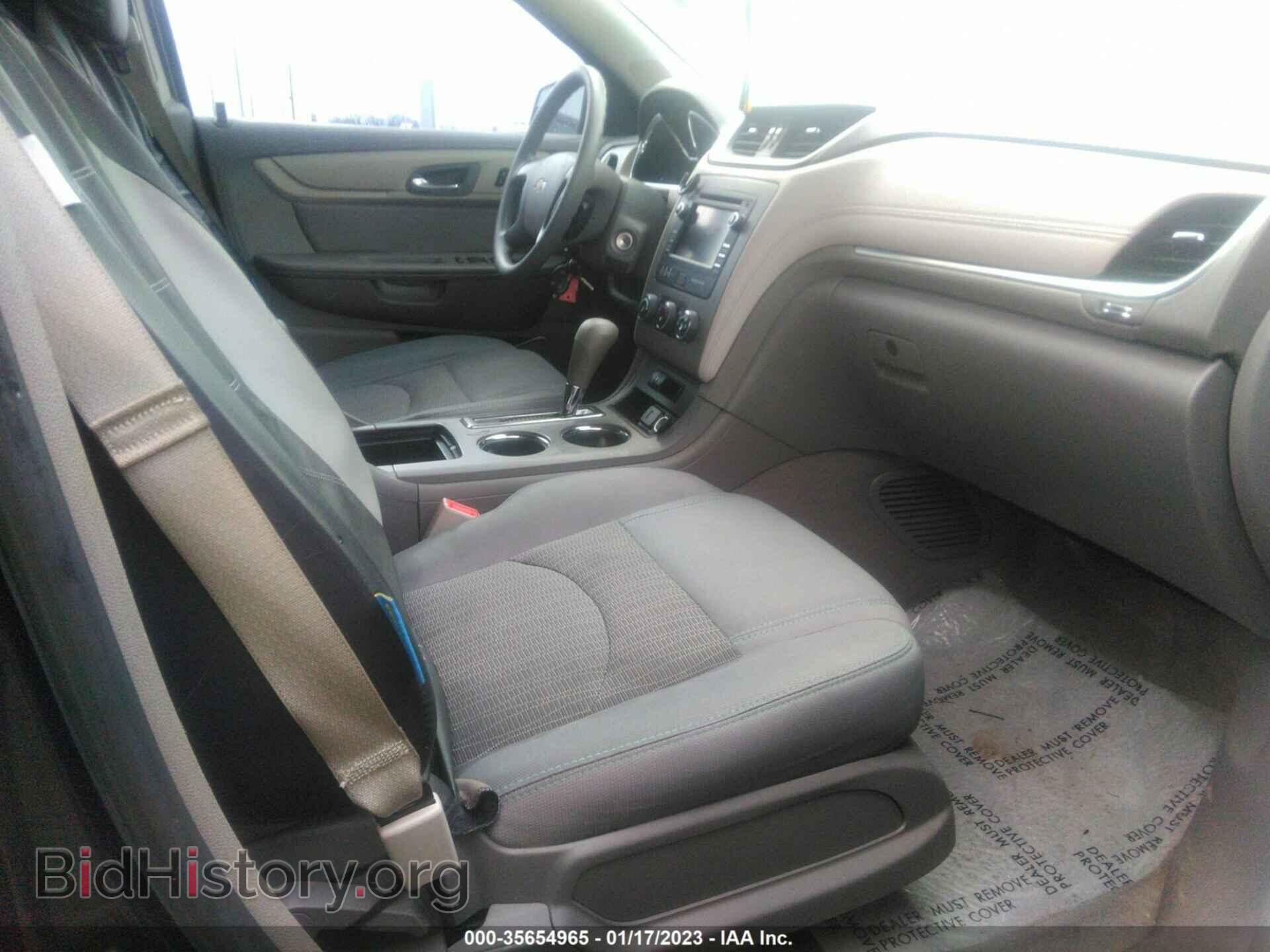 2017 CHEVROLET TRAVERSE - VIN: 1GNKRFED3HJ306376 - Фото 5