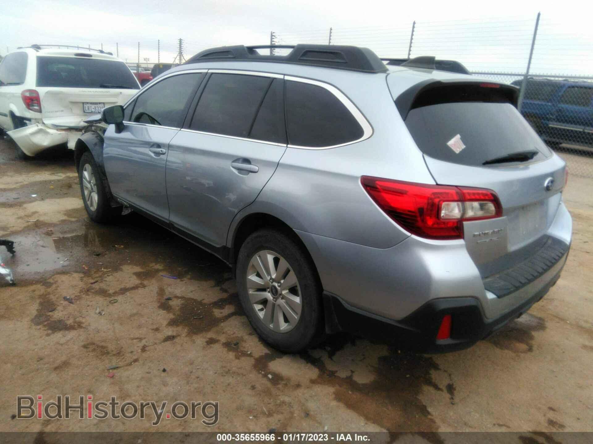 2018 SUBARU OUTBACK - VIN: 4S4BSAFC4J3239928 - Фото 3