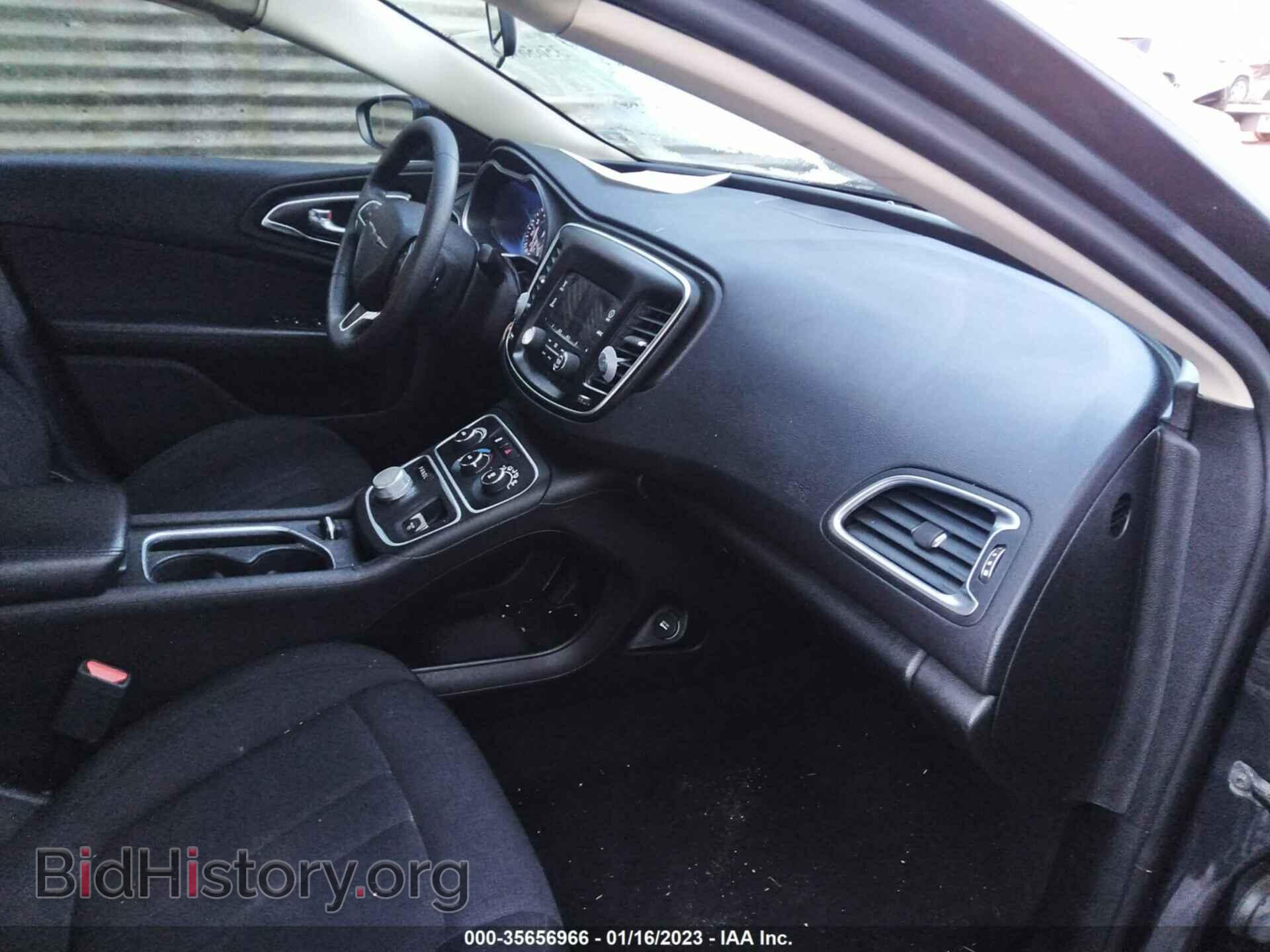 2017 CHRYSLER 200 - VIN: 1C3CCCFB7HN512243 - Photo 5