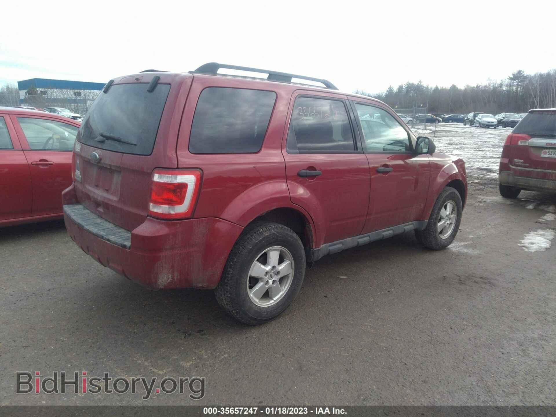 2011 FORD ESCAPE - VIN: 1FMCU9D74BKB87971 - Photo 4