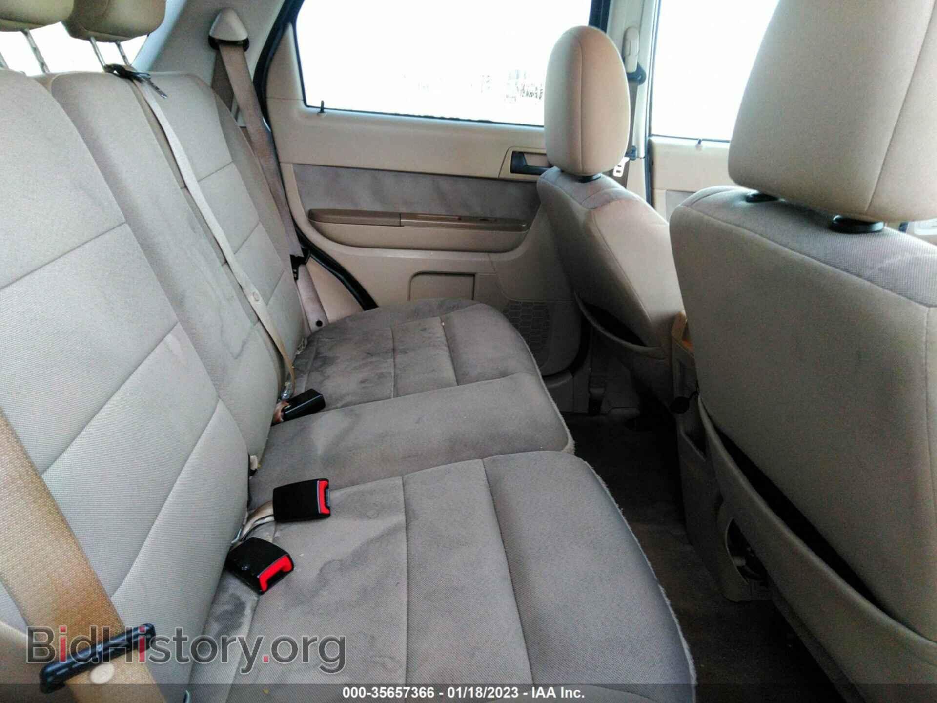 2010 FORD ESCAPE - VIN: 1FMCU0D78AKB76014 - Фото 8