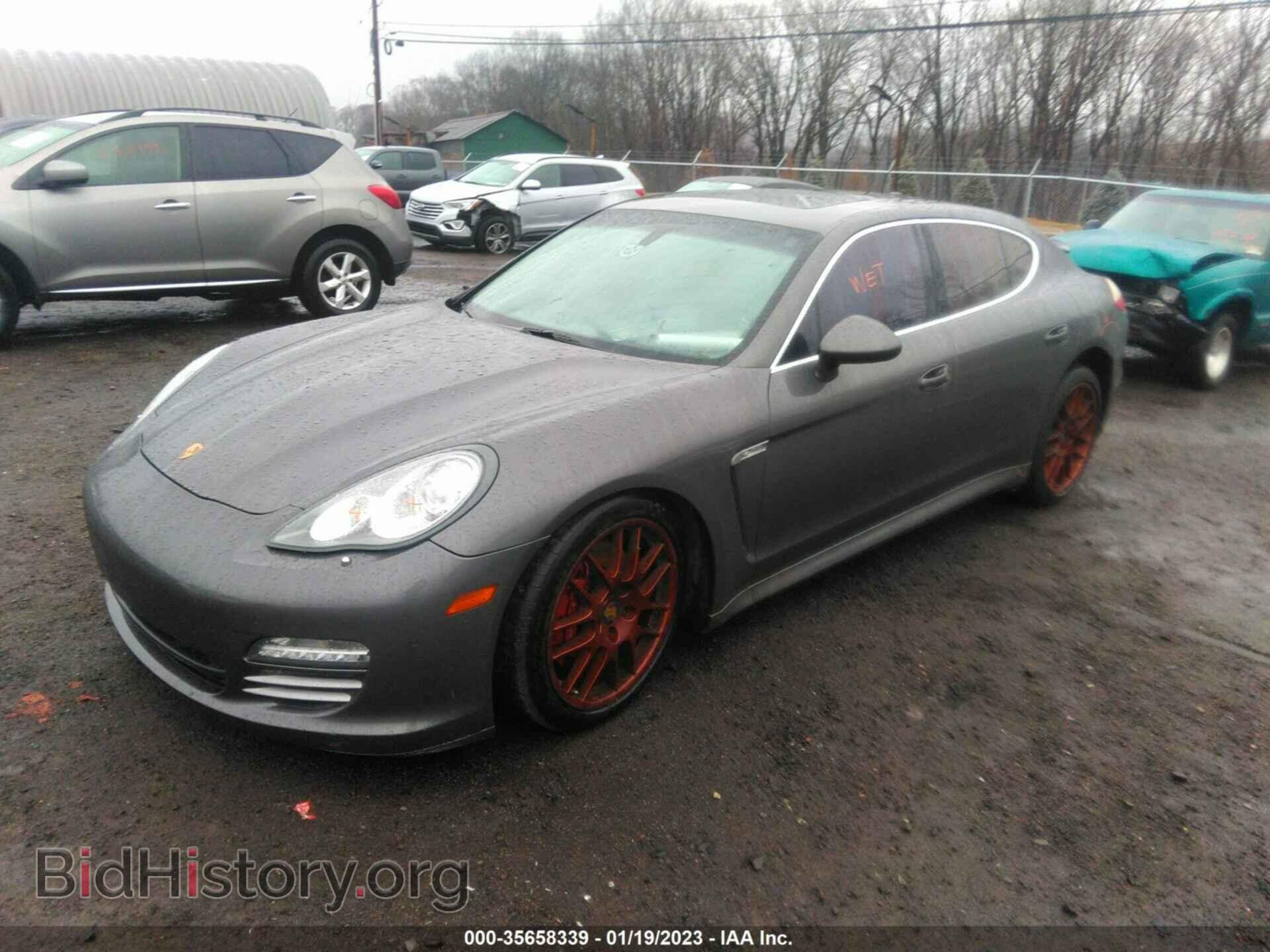 2013 PORSCHE PANAMERA - VIN: WP0AB2A70DL060693 - Фото 2