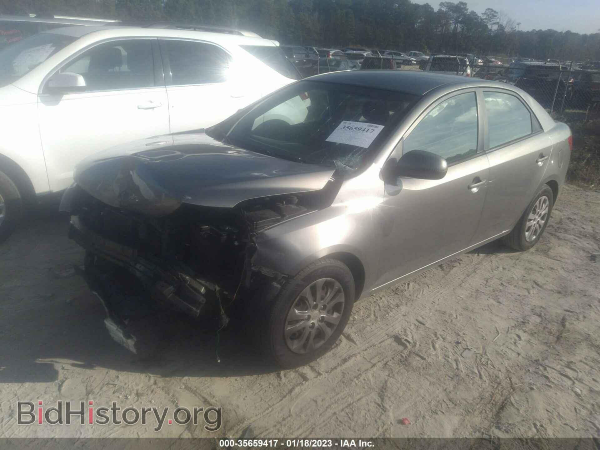 2011 KIA FORTE - VIN: KNAFU4A27B5356874 - Фото 2