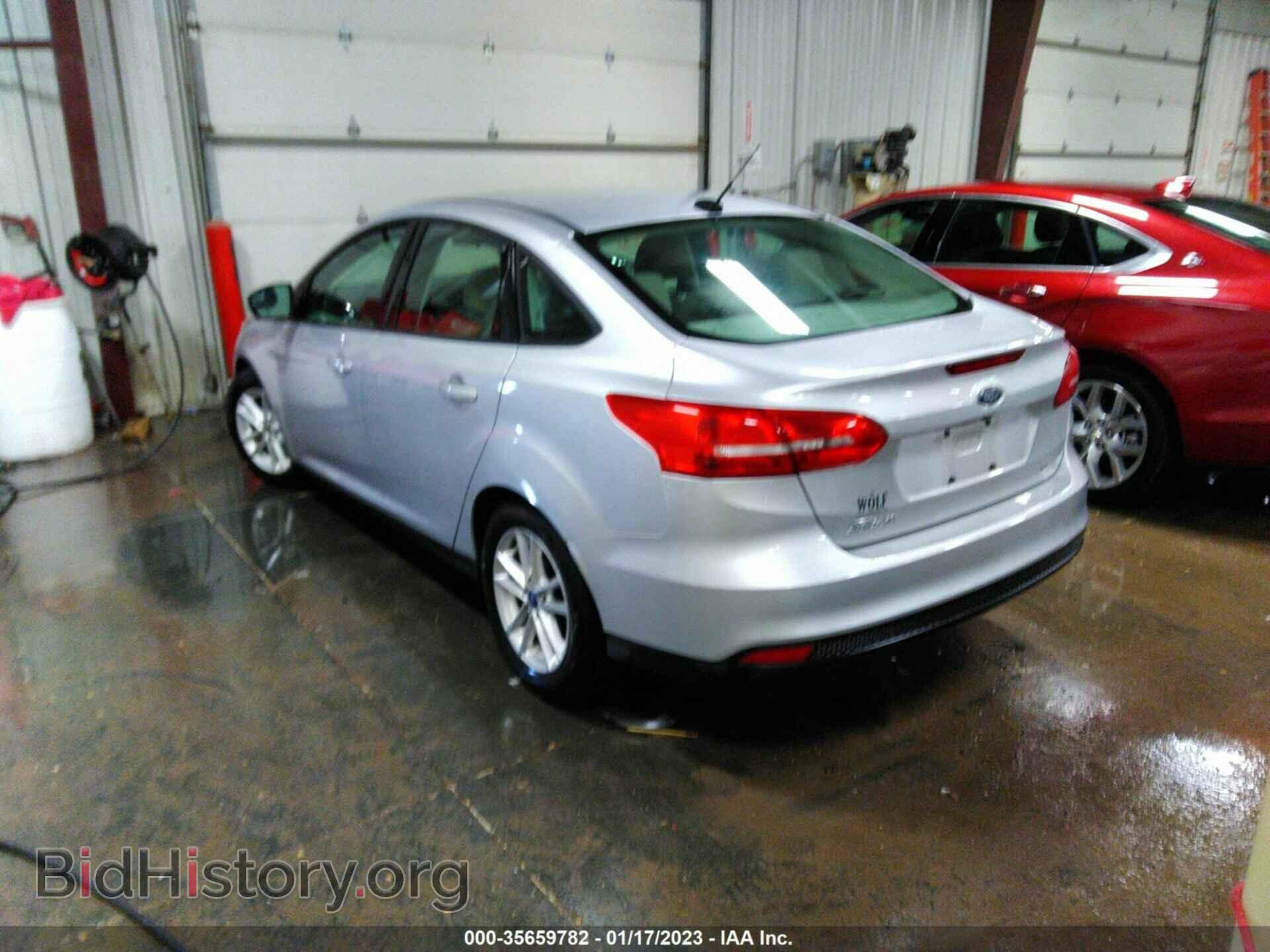 2018 FORD FOCUS - VIN: 1FADP3F29JL211243 - Фото 3