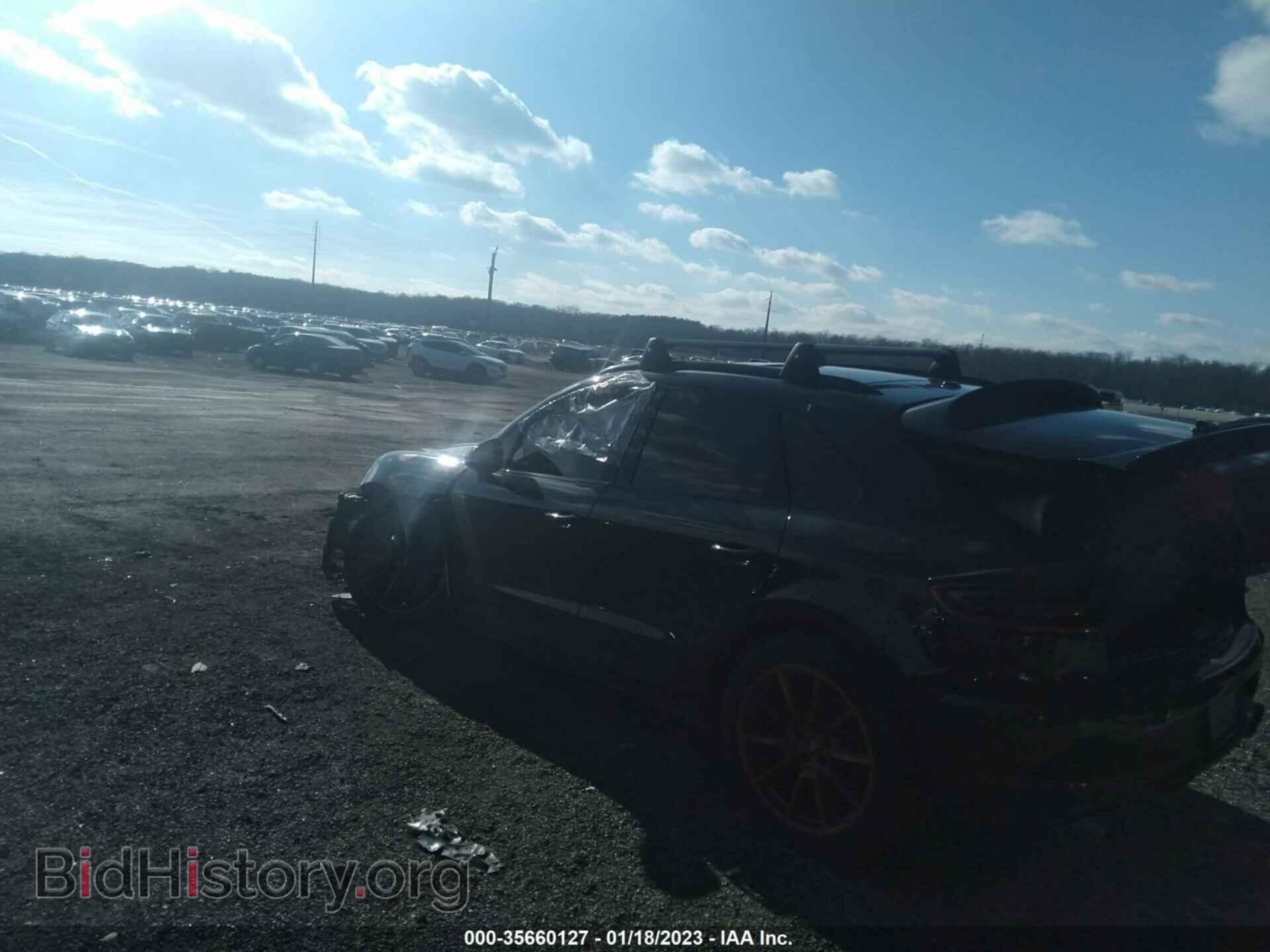 2017 PORSCHE MACAN - VIN: WP1AB2A52HLB14871 - Photo 3