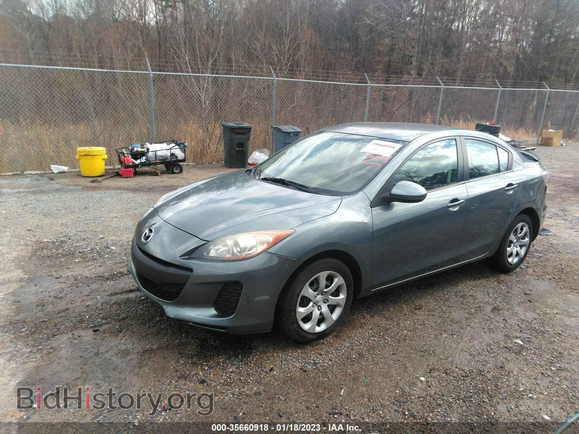 2013 MAZDA MAZDA3 - VIN: JM1BL1TF7D1732910 - Фото 2