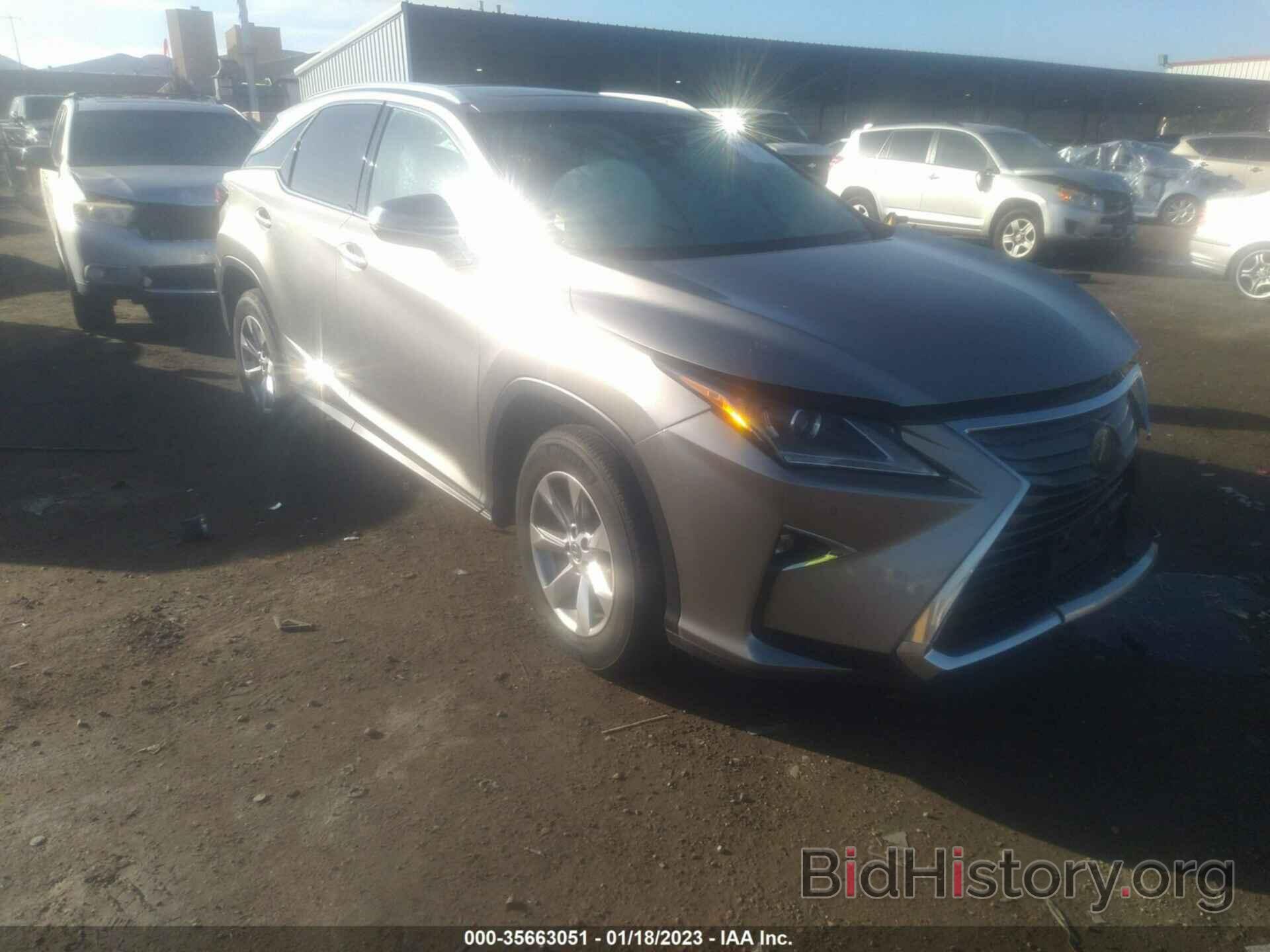 Photo 2T2BZMCA4KC179075 - LEXUS RX 2019