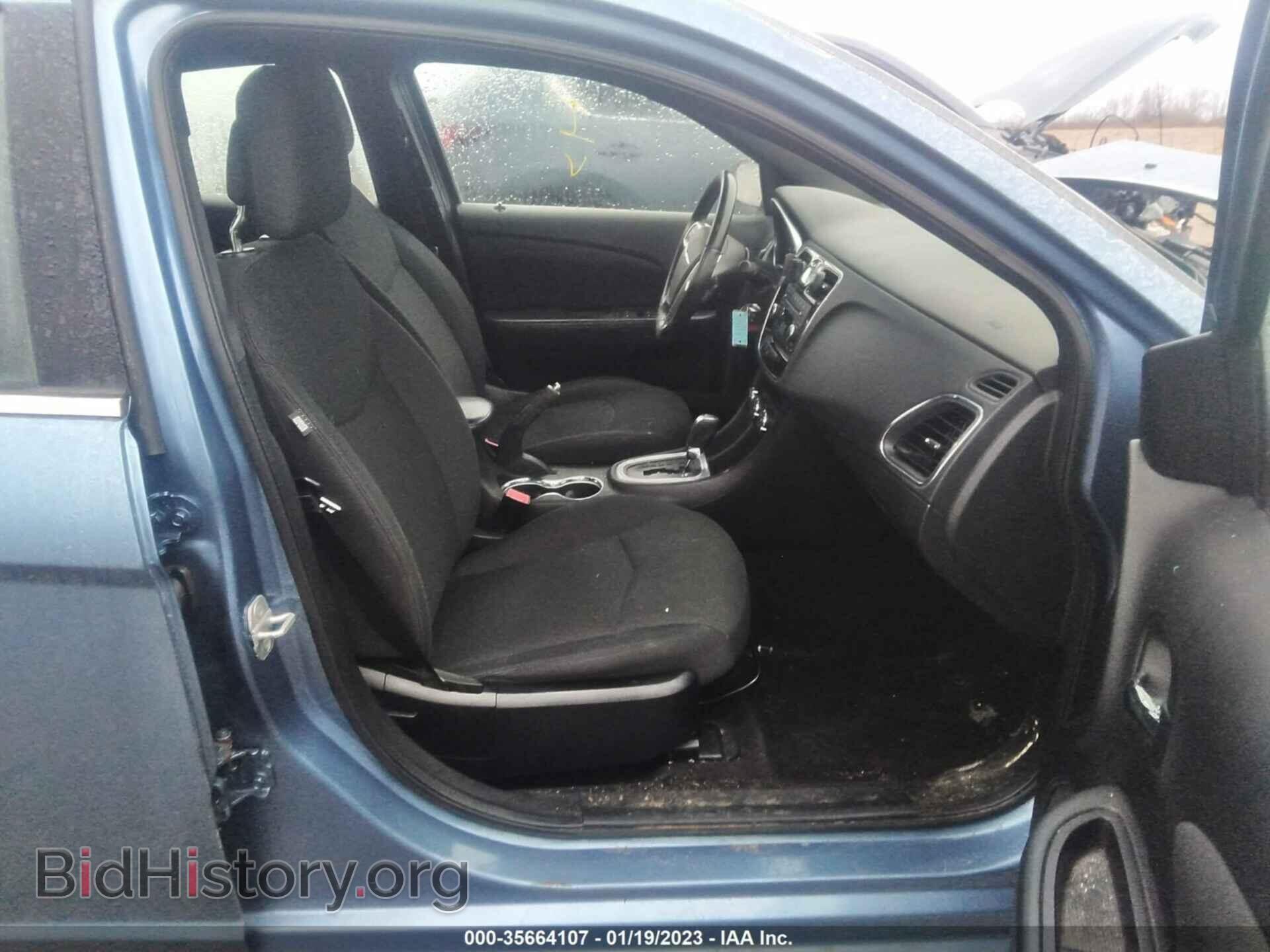 2011 CHRYSLER 200 - VIN: 1C3BC1FG6BN620095 - Фото 5