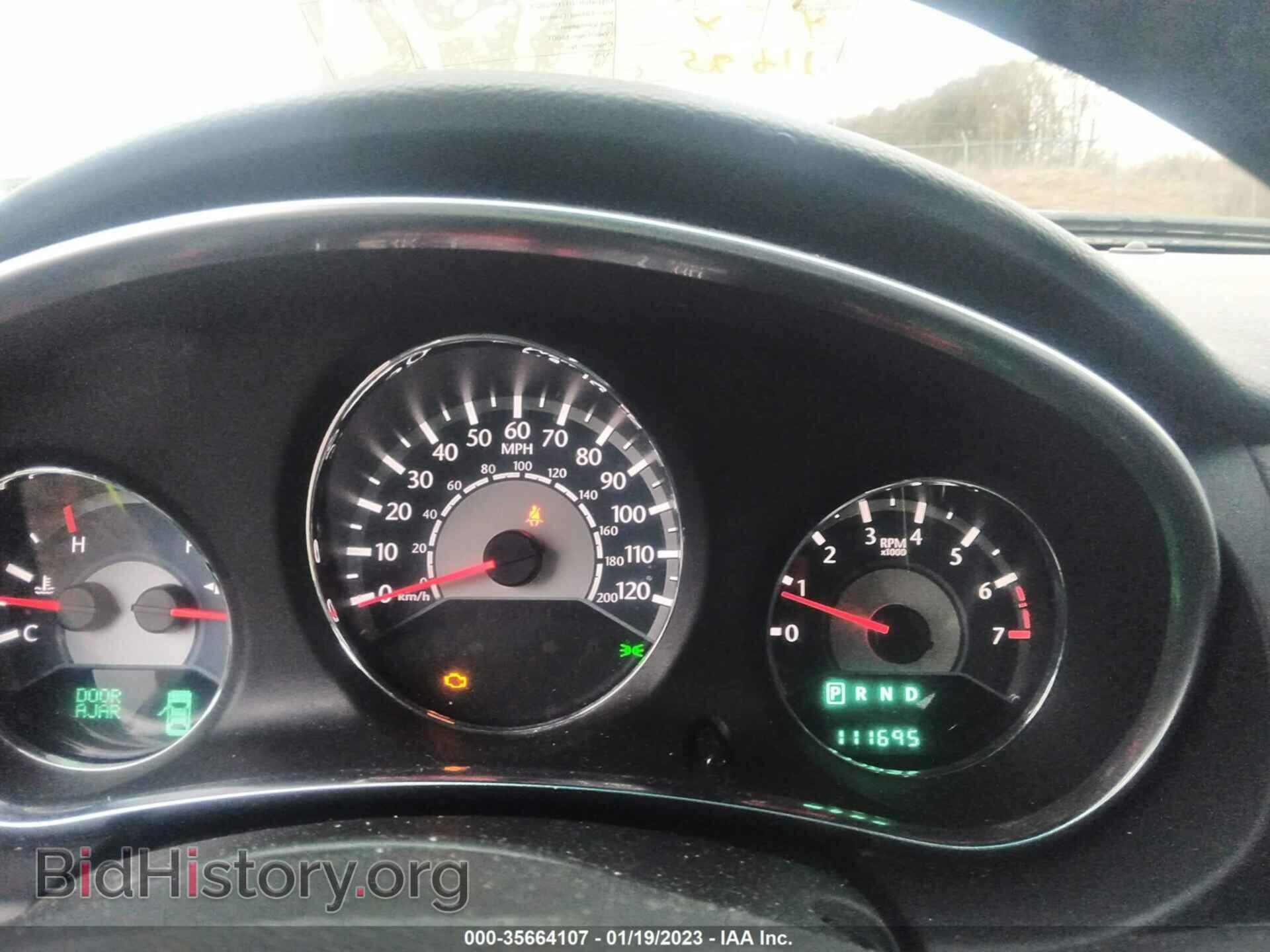 2011 CHRYSLER 200 - VIN: 1C3BC1FG6BN620095 - Фото 7