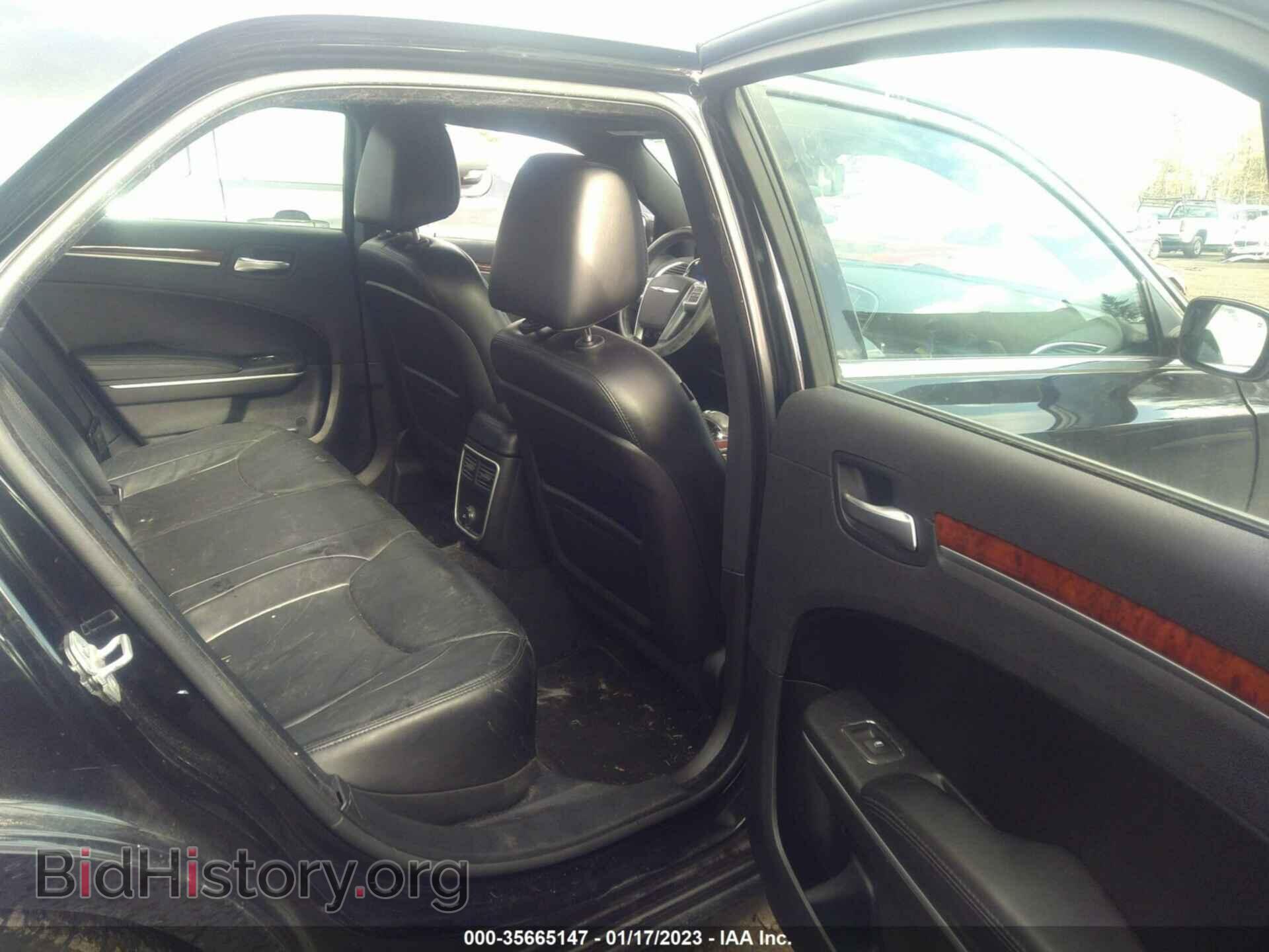 2013 CHRYSLER 300 - VIN: 2C3CCAAG4DH520584 - Фото 8