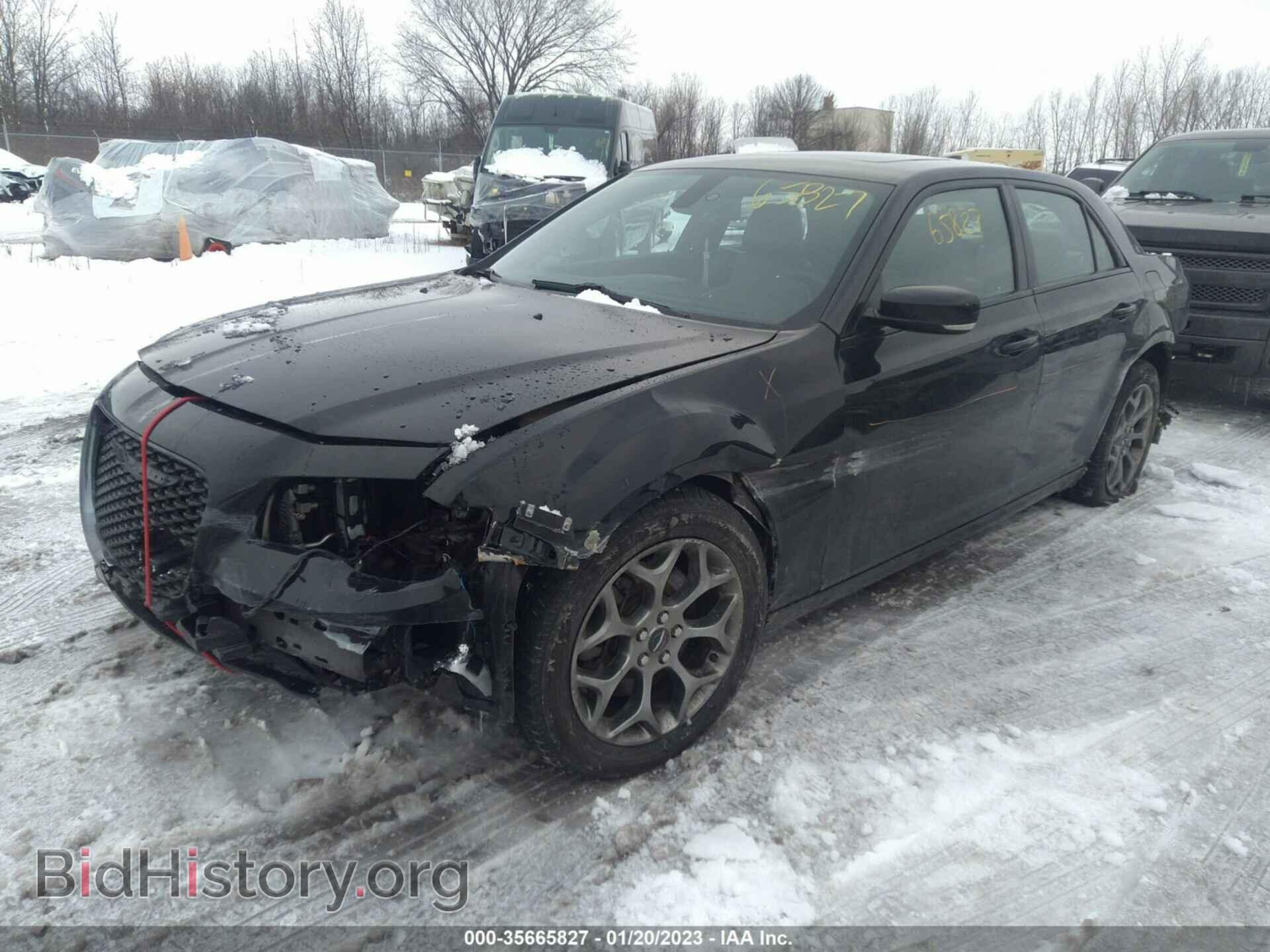 2017 CHRYSLER 300 - VIN: 2C3CCAGG9HH622329 - Фото 2