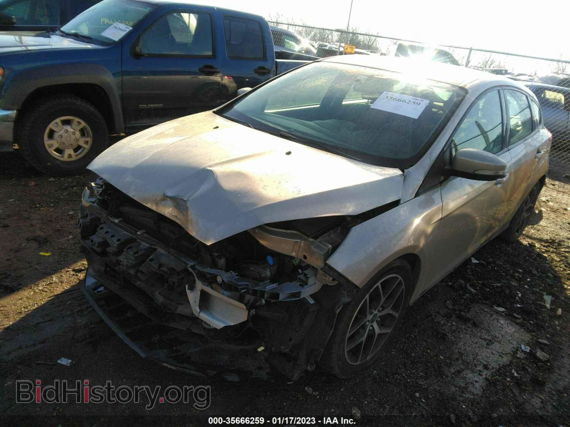 2017 FORD FOCUS - VIN: 1FADP3M29HL340323 - Фото 2