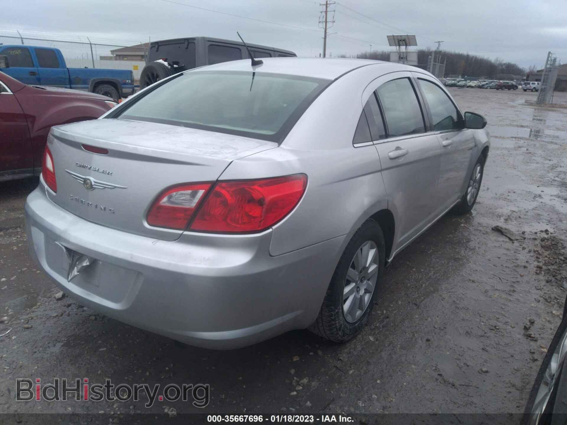 2010 CHRYSLER SEBRING - VIN: 1C3CC4FB1AN135131 - Фото 4