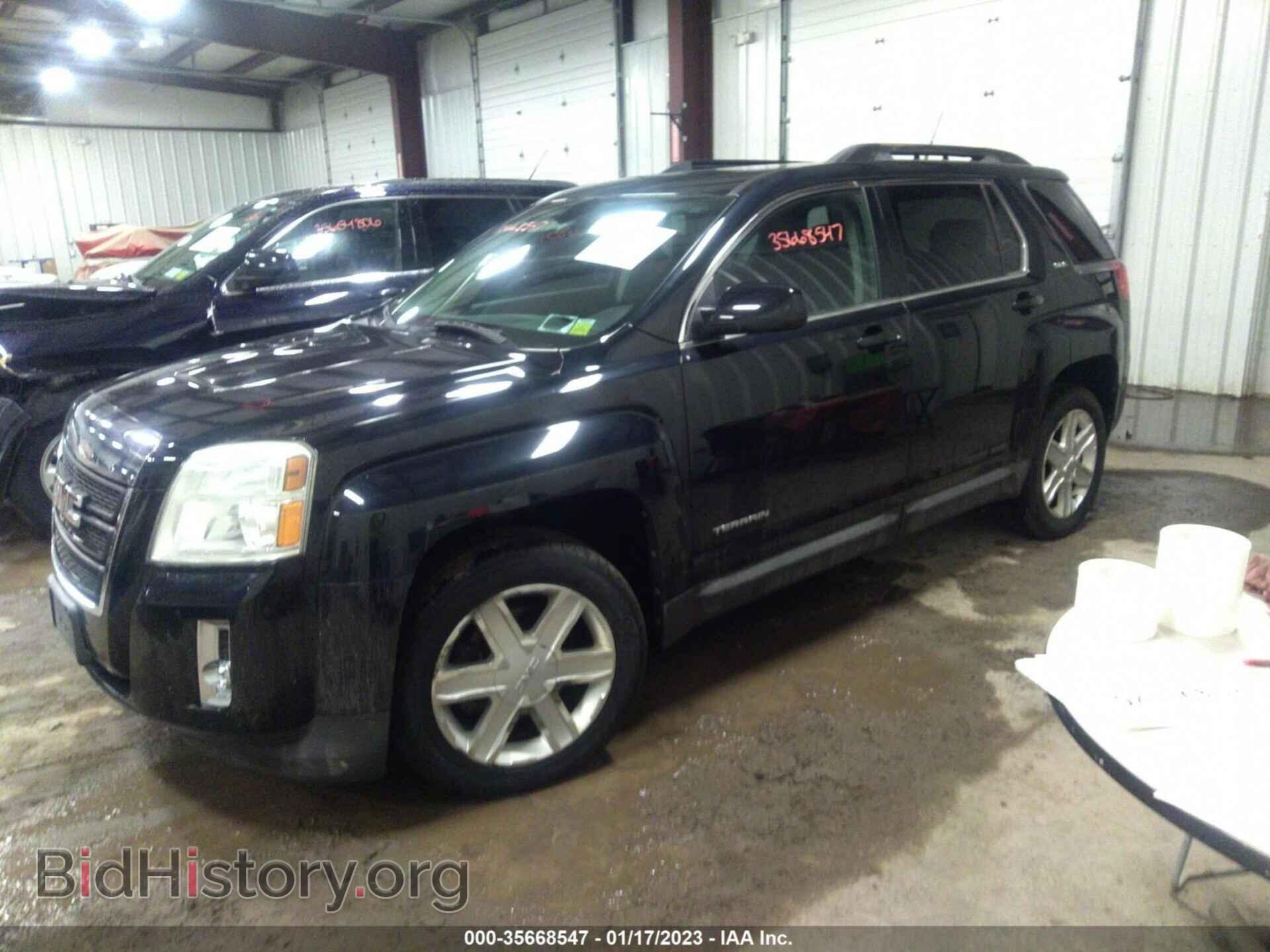 2011 GMC TERRAIN - VIN: 2CTFLTEC6B6382877 - Photo 2