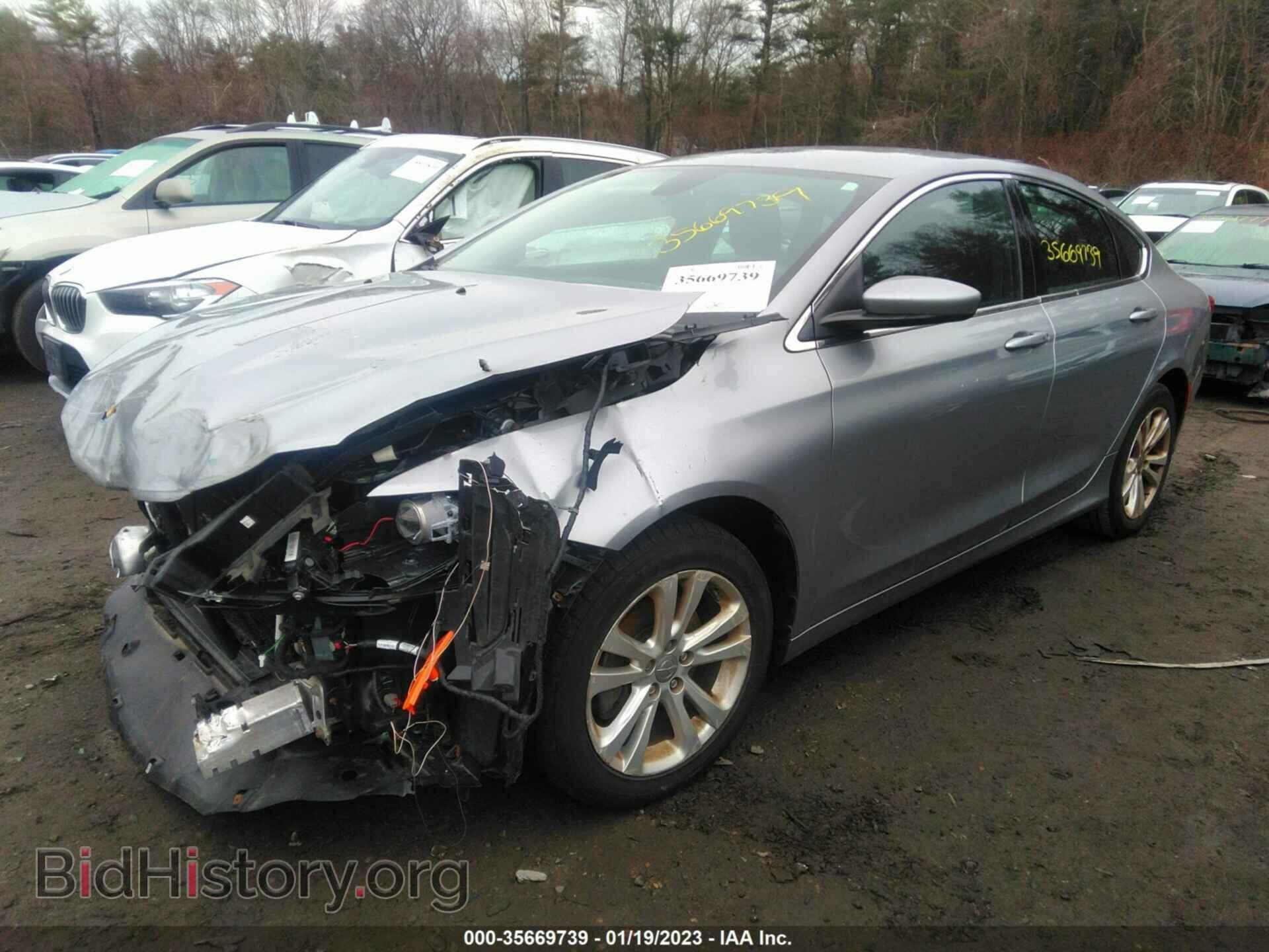 2015 CHRYSLER 200 - VIN: 1C3CCCAB5FN691404 - Фото 2