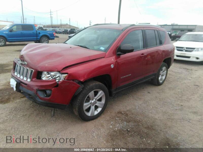 2012 Jeep COMPASS (VIN 1C4NJDBB0CD621549) — фото 2 из 11