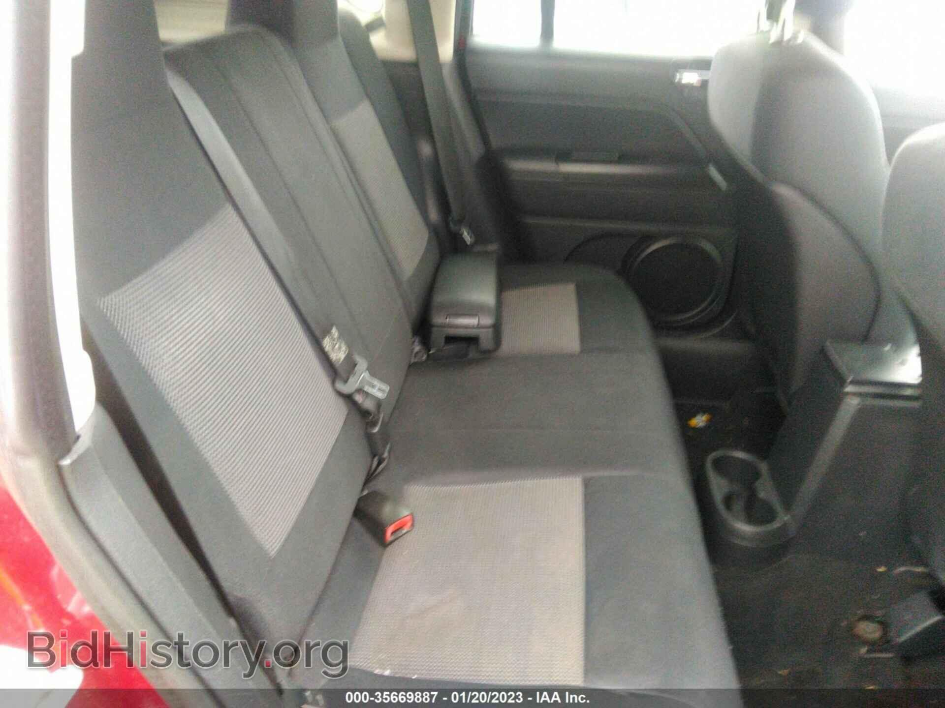 2012 JEEP COMPASS - VIN: 1C4NJDBB0CD621549 - Photo 8