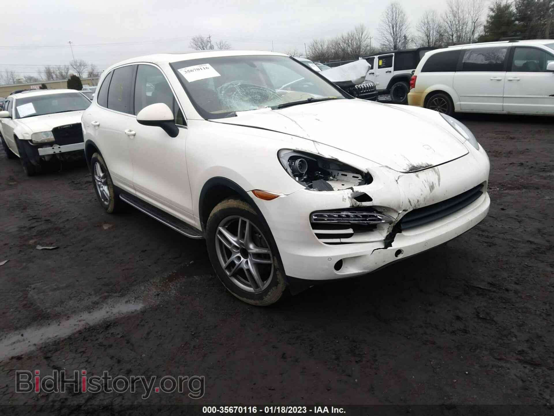 Photo WP1AA2A27BLA10408 - PORSCHE CAYENNE 2011