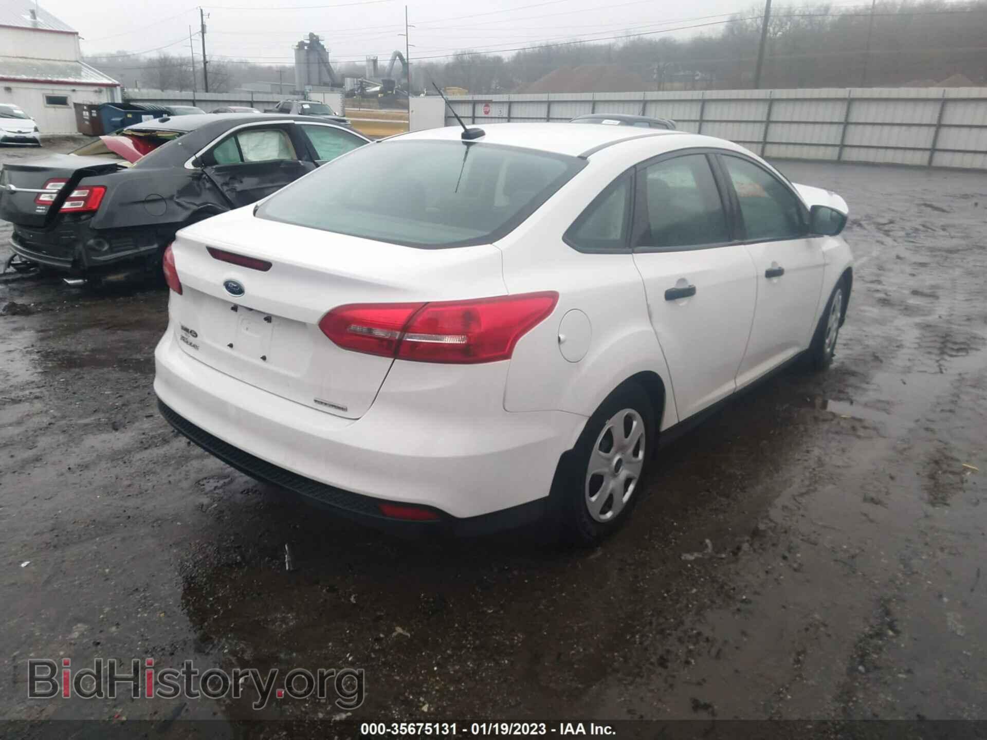 2015 FORD FOCUS - VIN: 1FADP3E24FL247544 - Photo 4